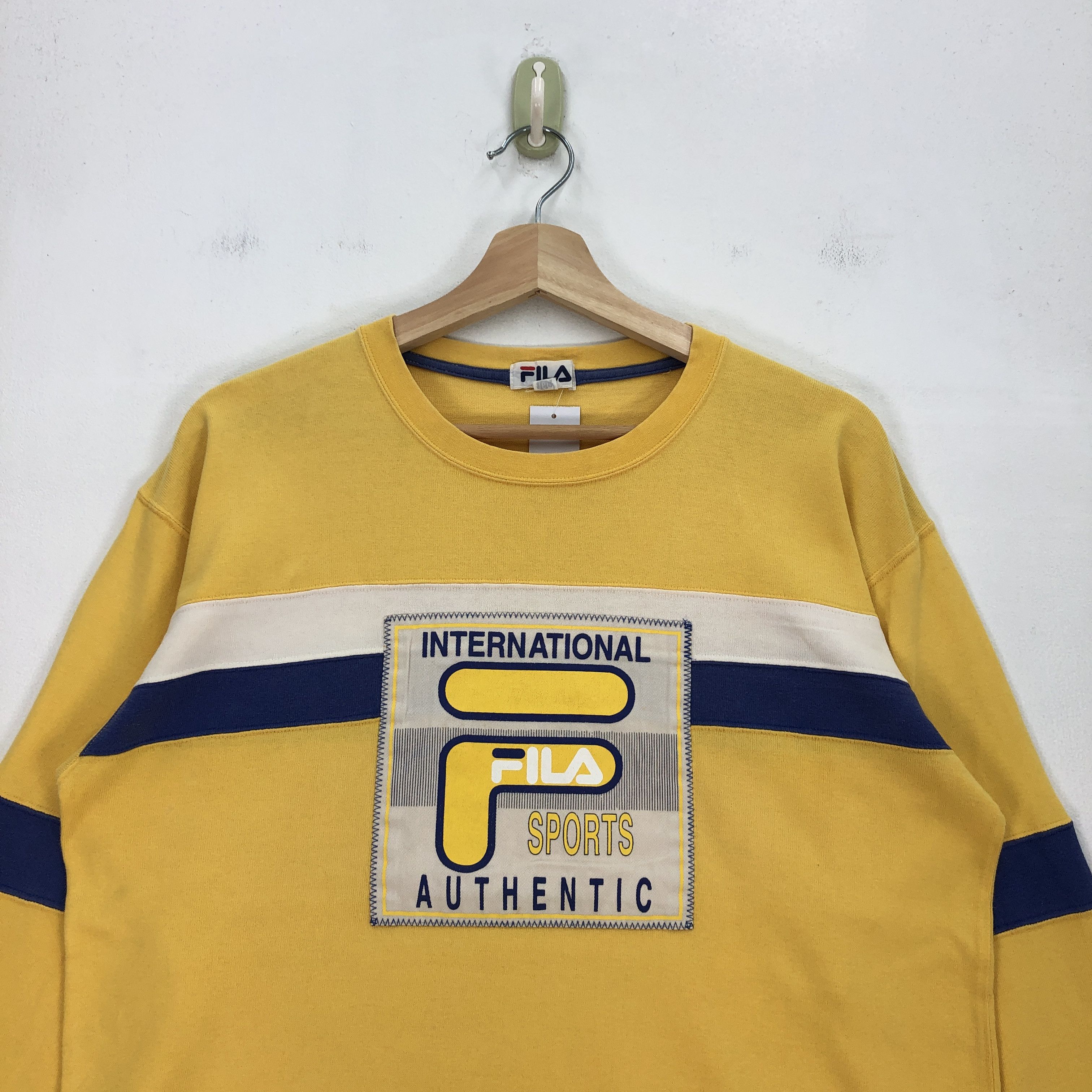 Fila × Vintage Vintage Fila T Shirt Fila Script Logo Tees | BS19393. Size US M / EU 48-50 / 2 - 2 Thumbnail