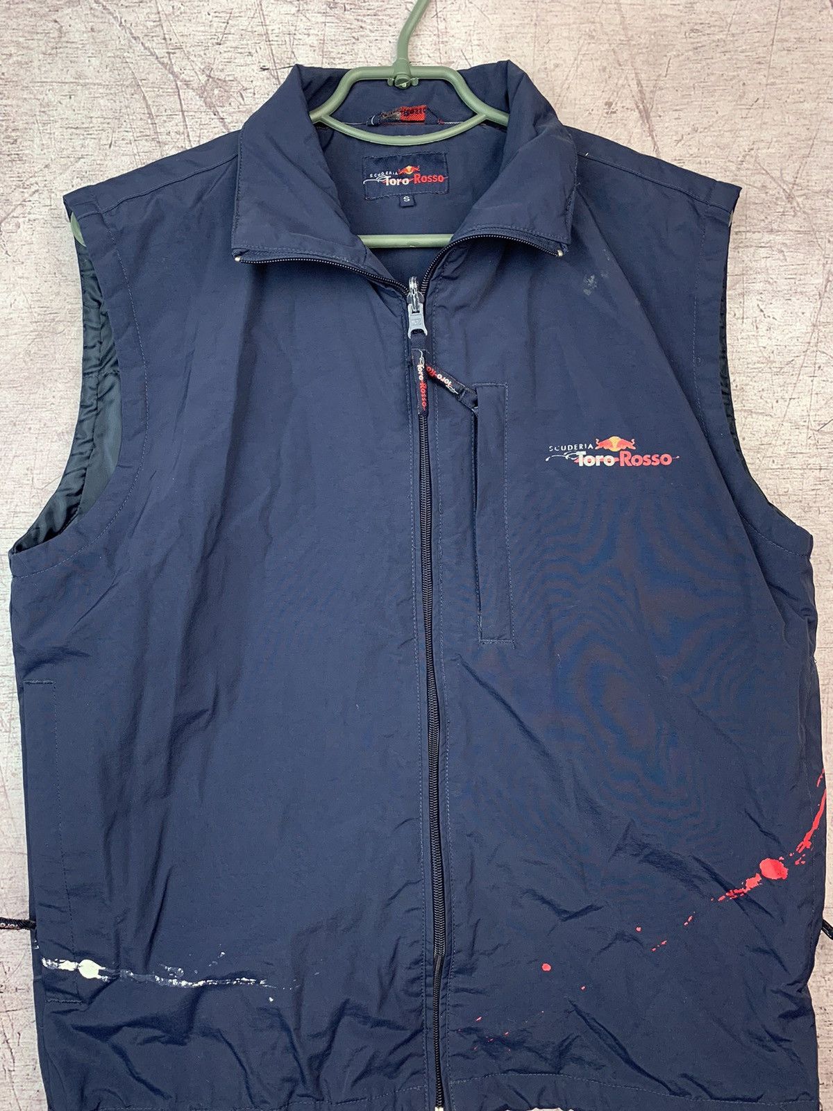 Red Bull Vintage Red Bull Toro Rosso Racing Vest Jacket Size US S / EU 44-46 / 1 - 3 Thumbnail