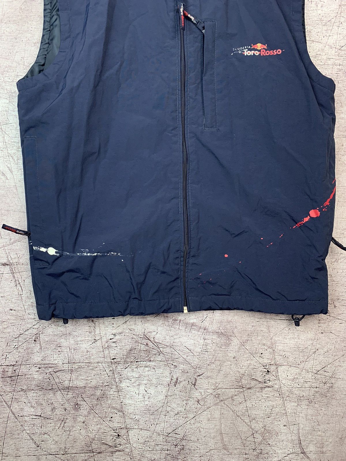 Red Bull Vintage Red Bull Toro Rosso Racing Vest Jacket Size US S / EU 44-46 / 1 - 4 Thumbnail