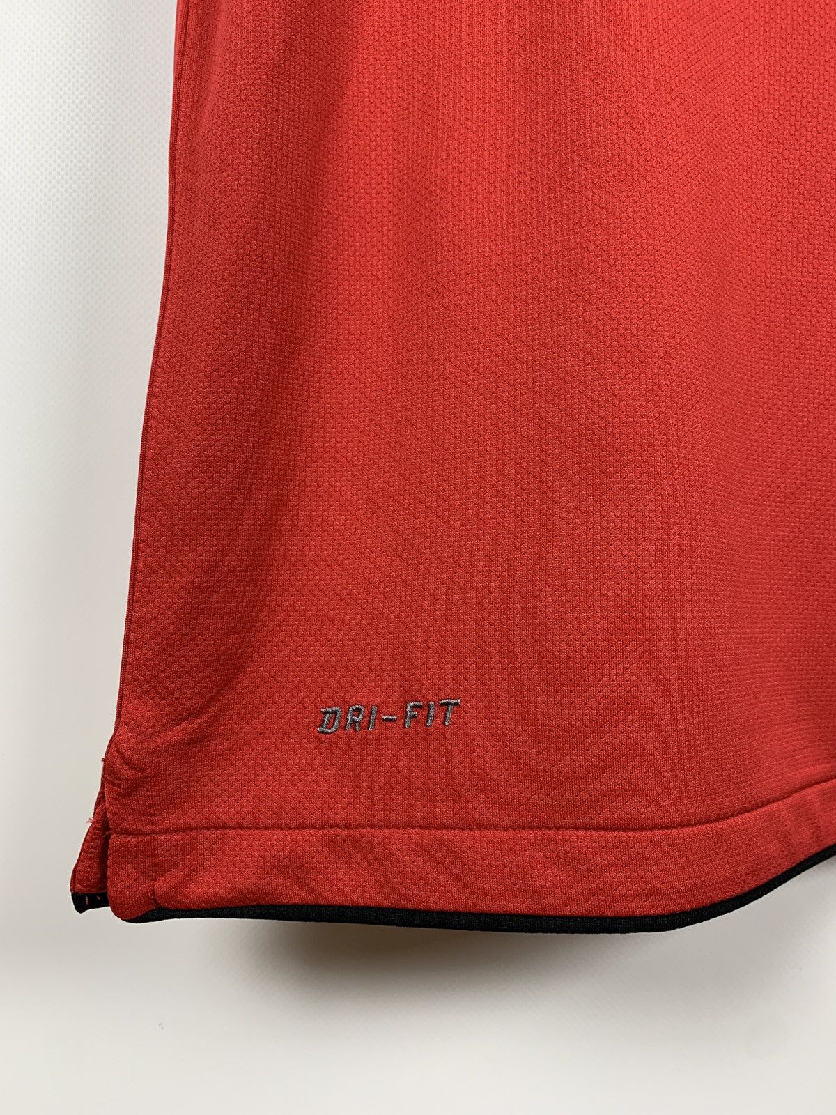 Nike 2010/11 Nike Manchester United Home Soccer Jersey Size US L / EU 52-54 / 3 - 12 Thumbnail