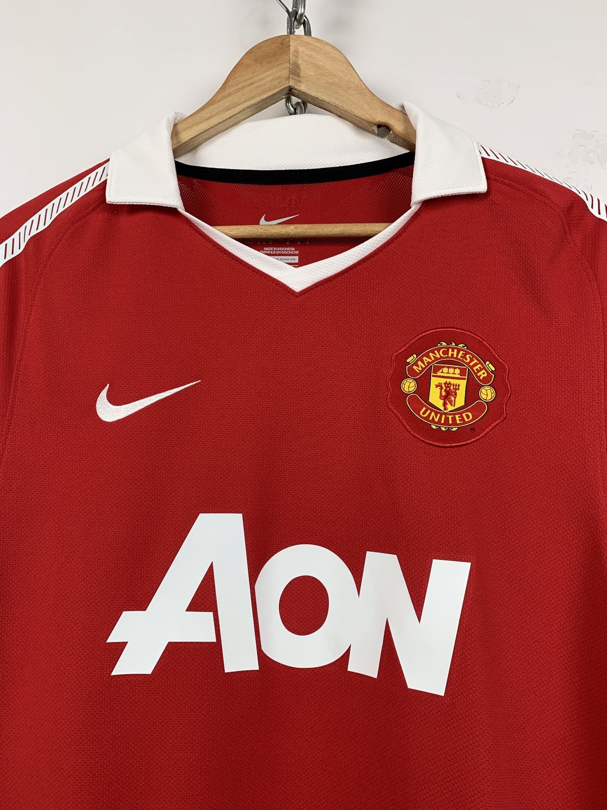 Nike 2010/11 Nike Manchester United Home Soccer Jersey Size US L / EU 52-54 / 3 - 5 Thumbnail