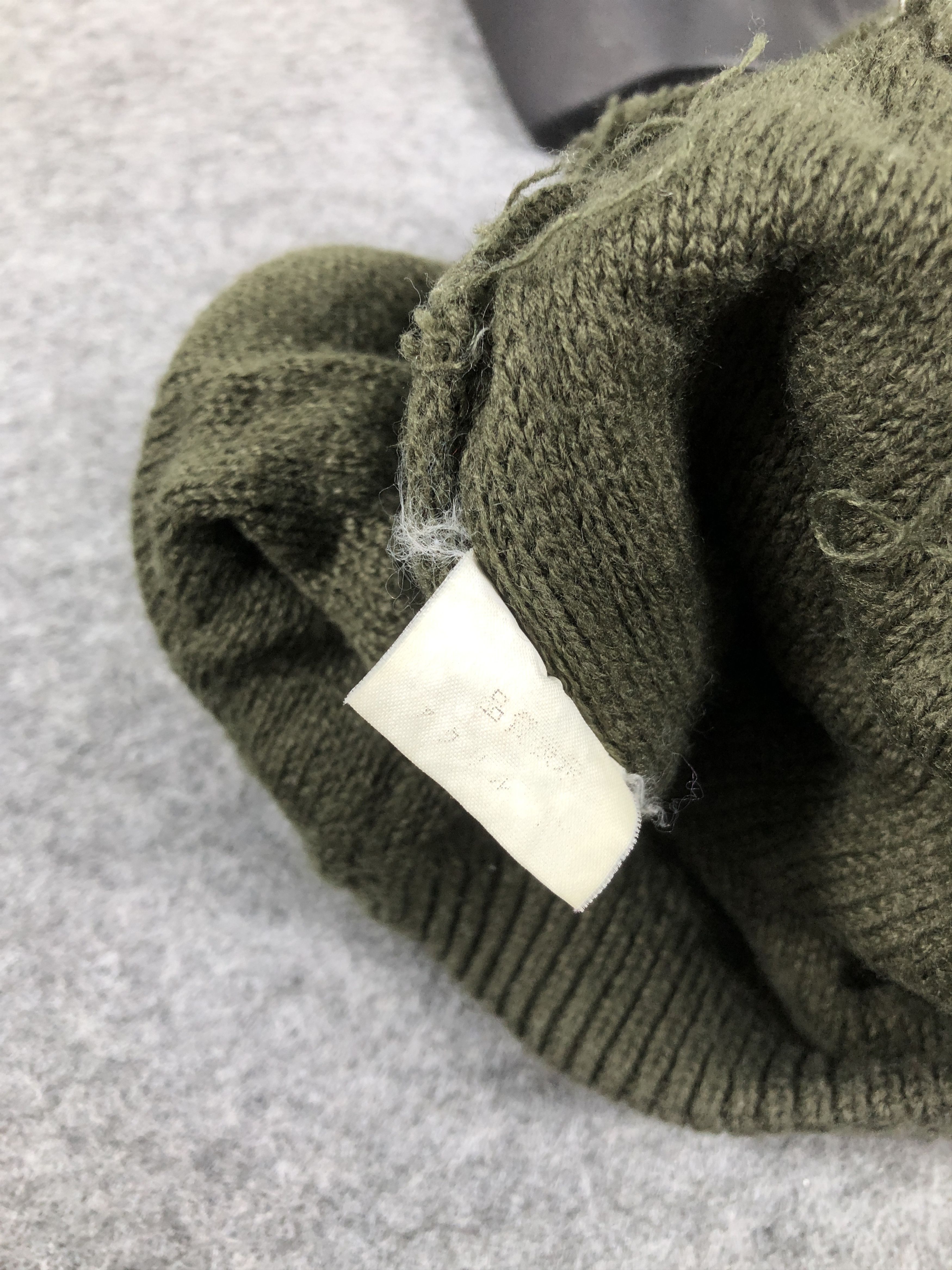 Japanese Brand Vintage Japan Brand Distress Style Beanie/Snow Hat/Snow Cap Size ONE SIZE - 9 Thumbnail