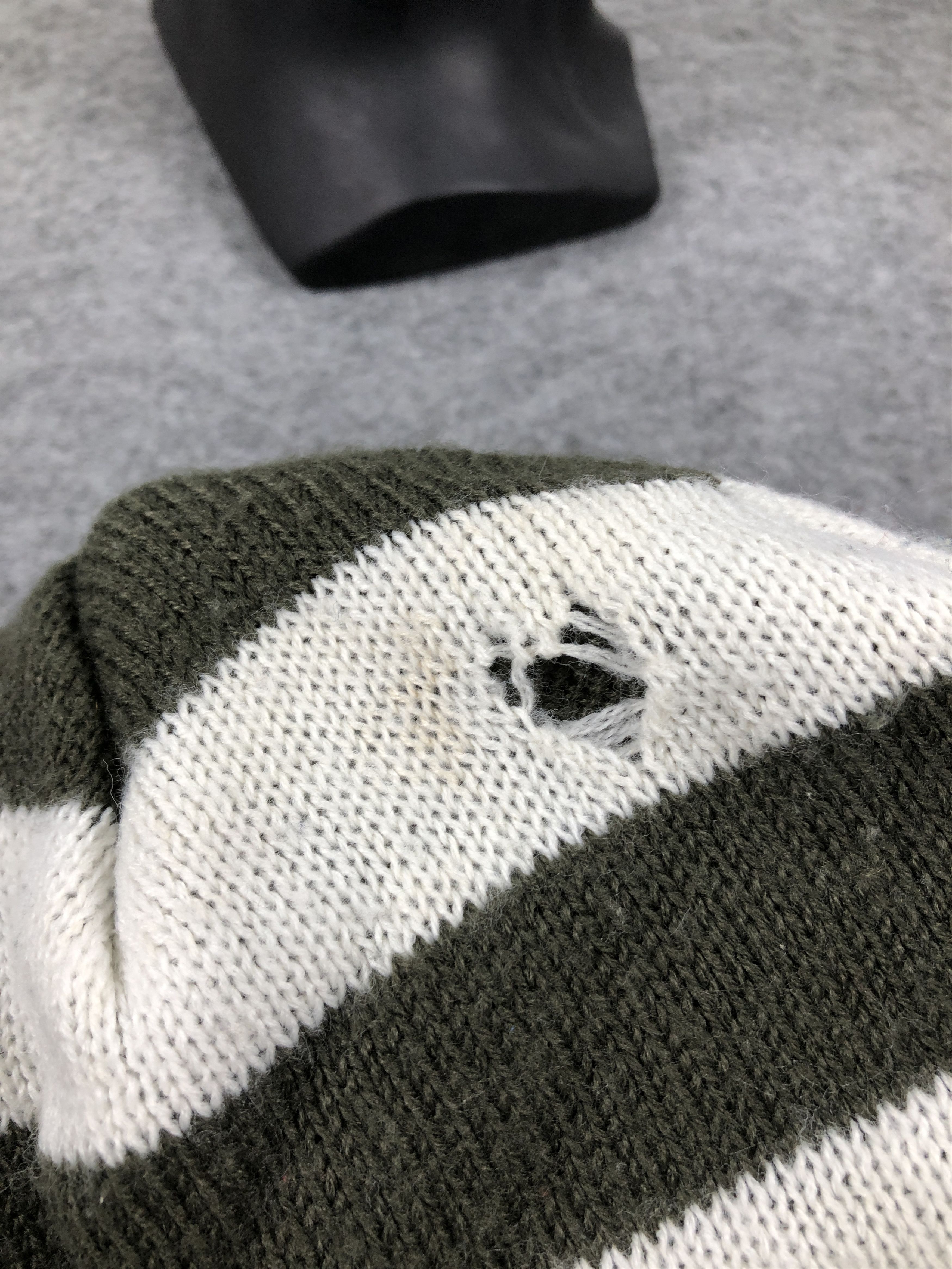 Japanese Brand Vintage Japan Brand Distress Style Beanie/Snow Hat/Snow Cap Size ONE SIZE - 7 Thumbnail