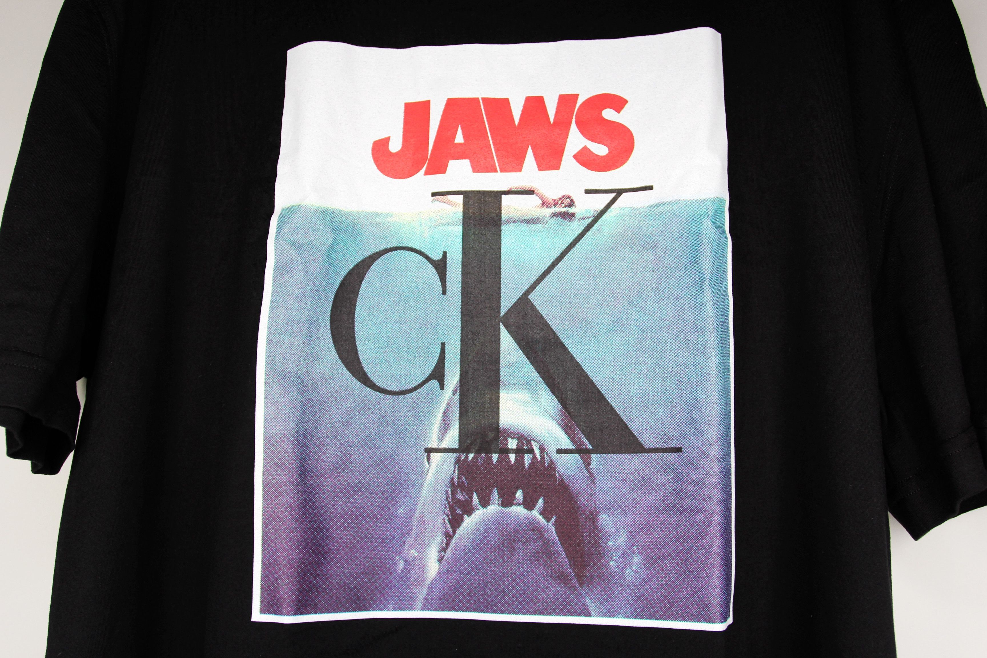 Calvin Klein 205W39NYC BNWT SS19 CALVIN KLEIN 205W39NYC JAWS TSHIRT BLACK S Size US S / EU 44-46 / 1 - 6 Thumbnail