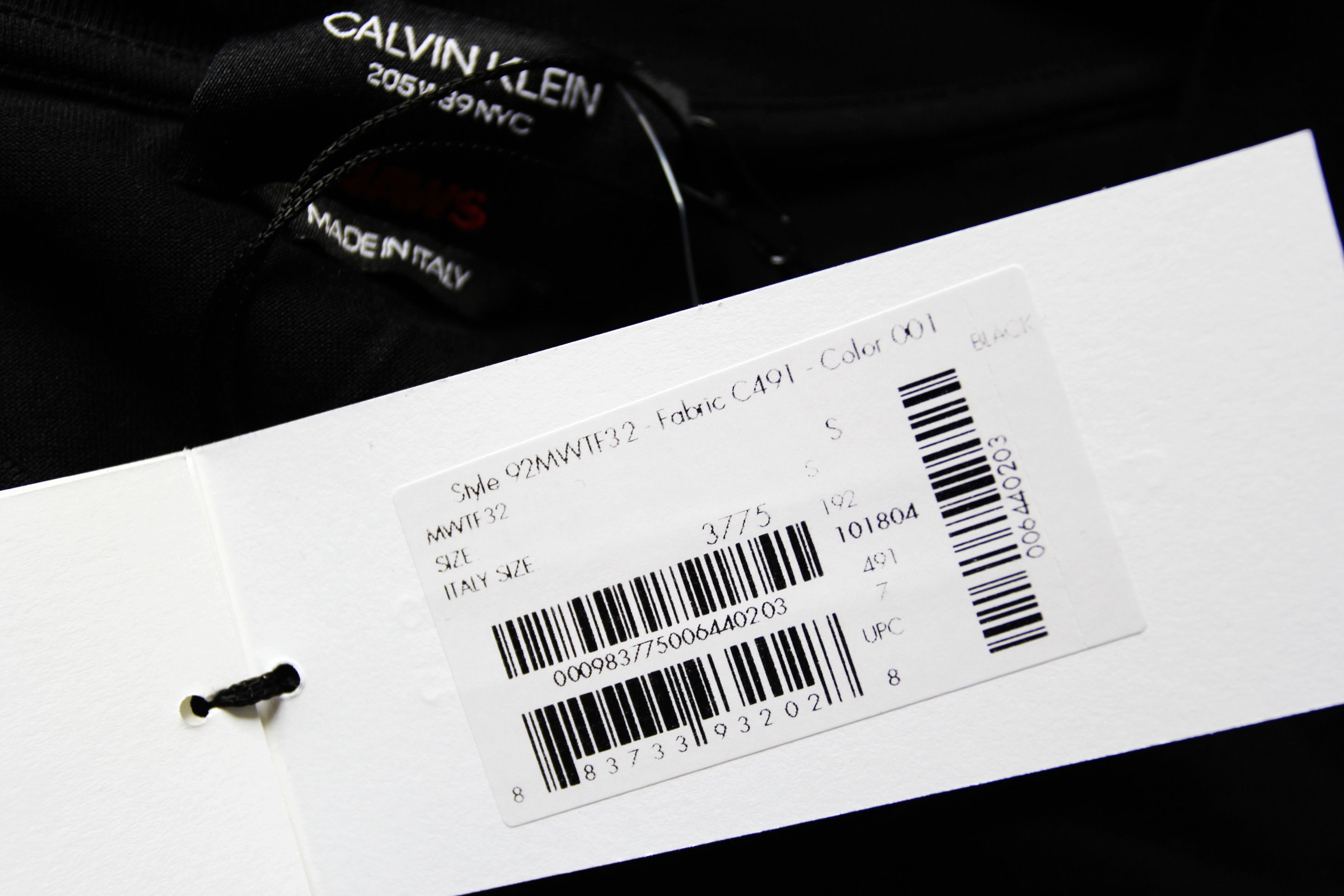Calvin Klein 205W39NYC BNWT SS19 CALVIN KLEIN 205W39NYC JAWS TSHIRT BLACK S Size US S / EU 44-46 / 1 - 10 Thumbnail
