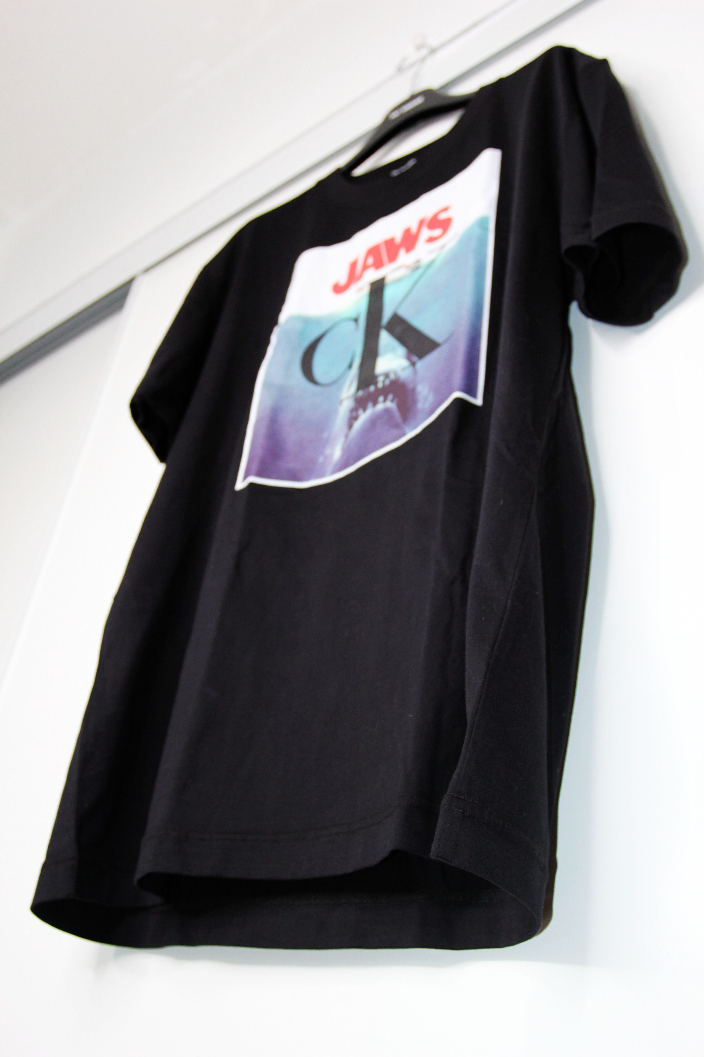 Calvin Klein 205W39NYC BNWT SS19 CALVIN KLEIN 205W39NYC JAWS TSHIRT BLACK S Size US S / EU 44-46 / 1 - 5 Thumbnail
