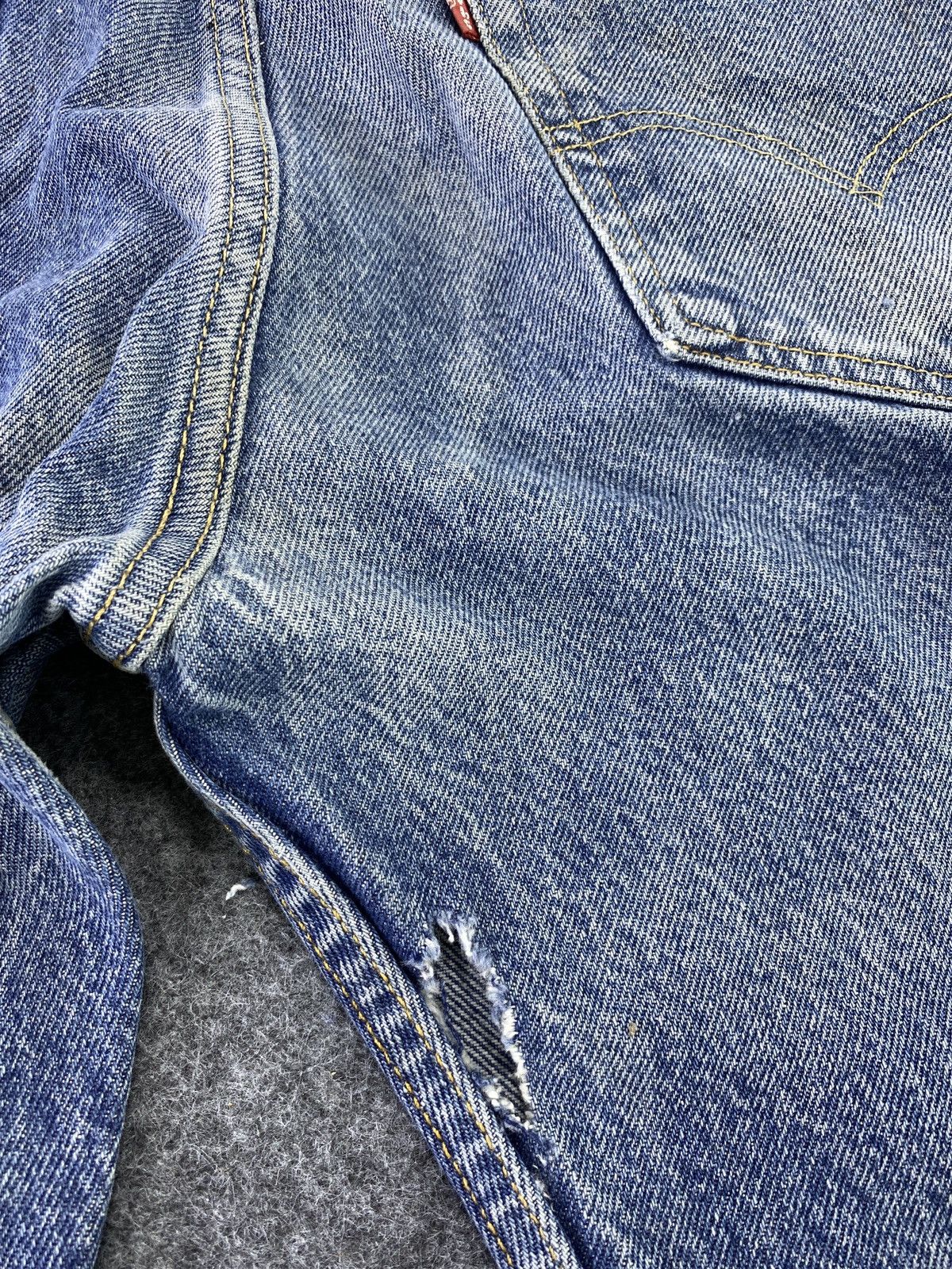 Jean × Levi's × Vintage VINTAGE LEVIS 505 DISTRESSED STONE WASH JEANS - J030 Size US 34 / EU 50 - 11 Thumbnail
