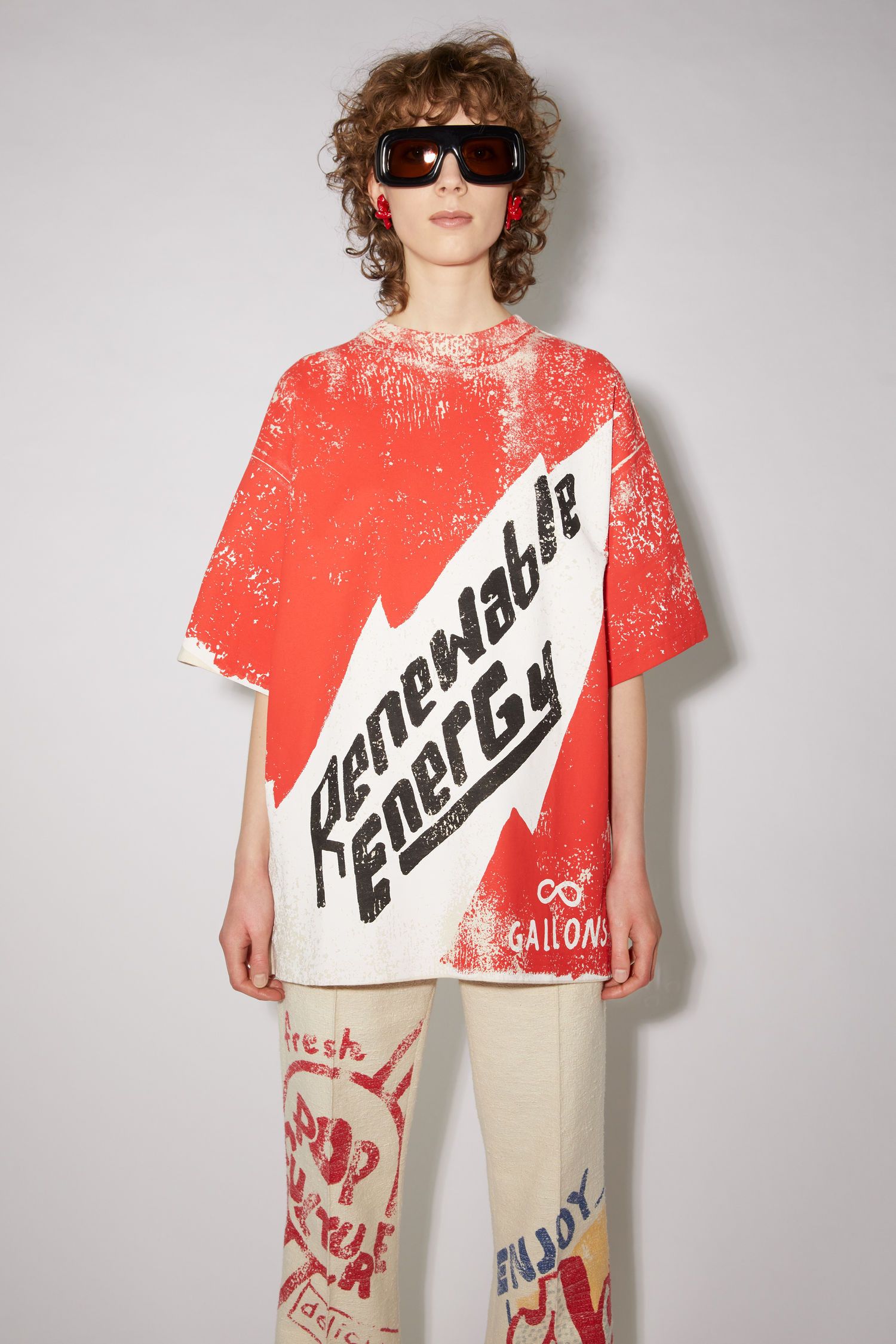 Acne Studios BNWT AW21 ACNE STUDIOS OVERSIZE RENEWABLE ENERGY TSHIRT XXS Size US XXS / EU 40 - 1 Thumbnail