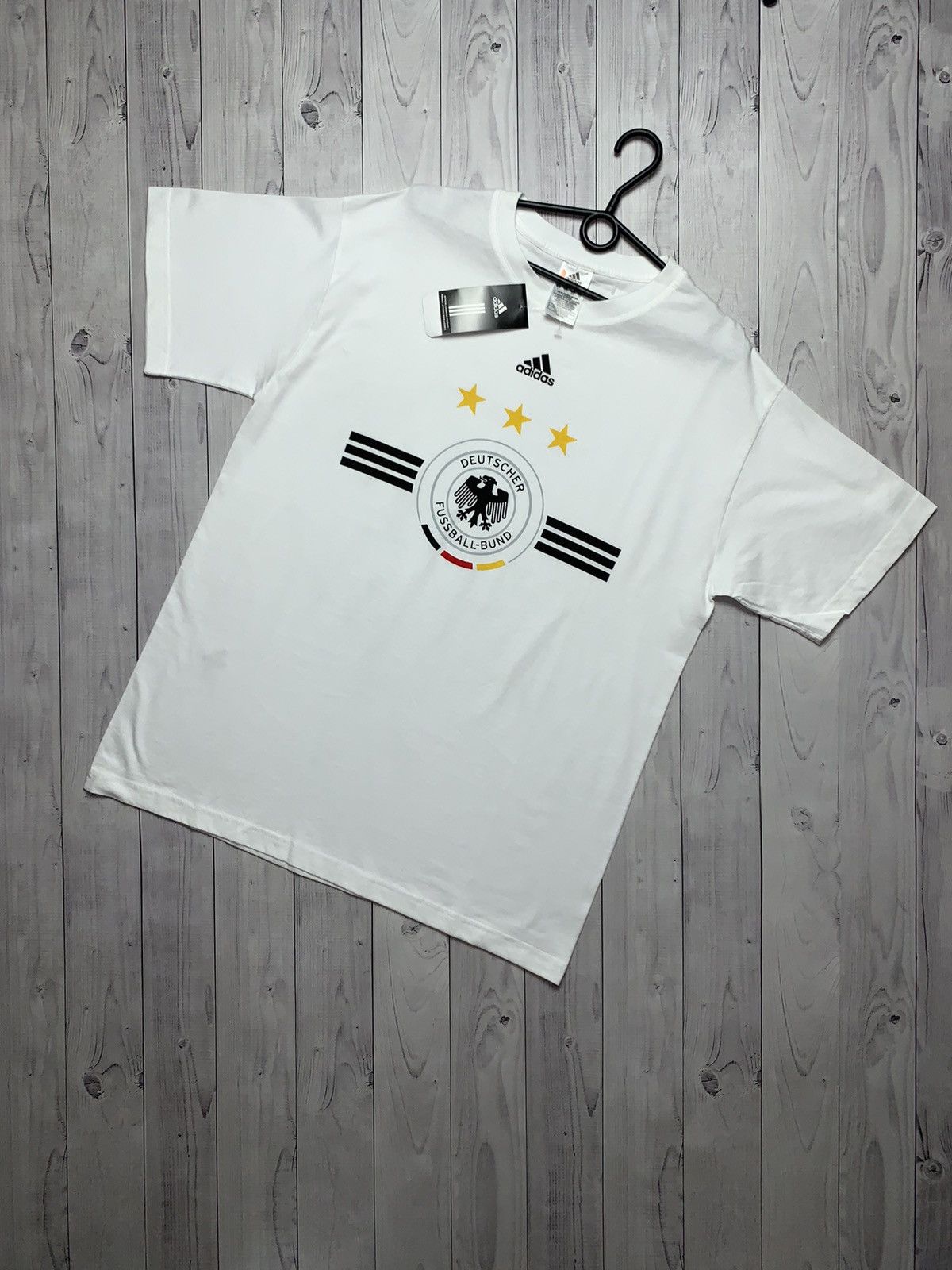 Vintage Vintage adidas Deutschland soccer jersey size L Size US L / EU 52-54 / 3 - 1 Thumbnail