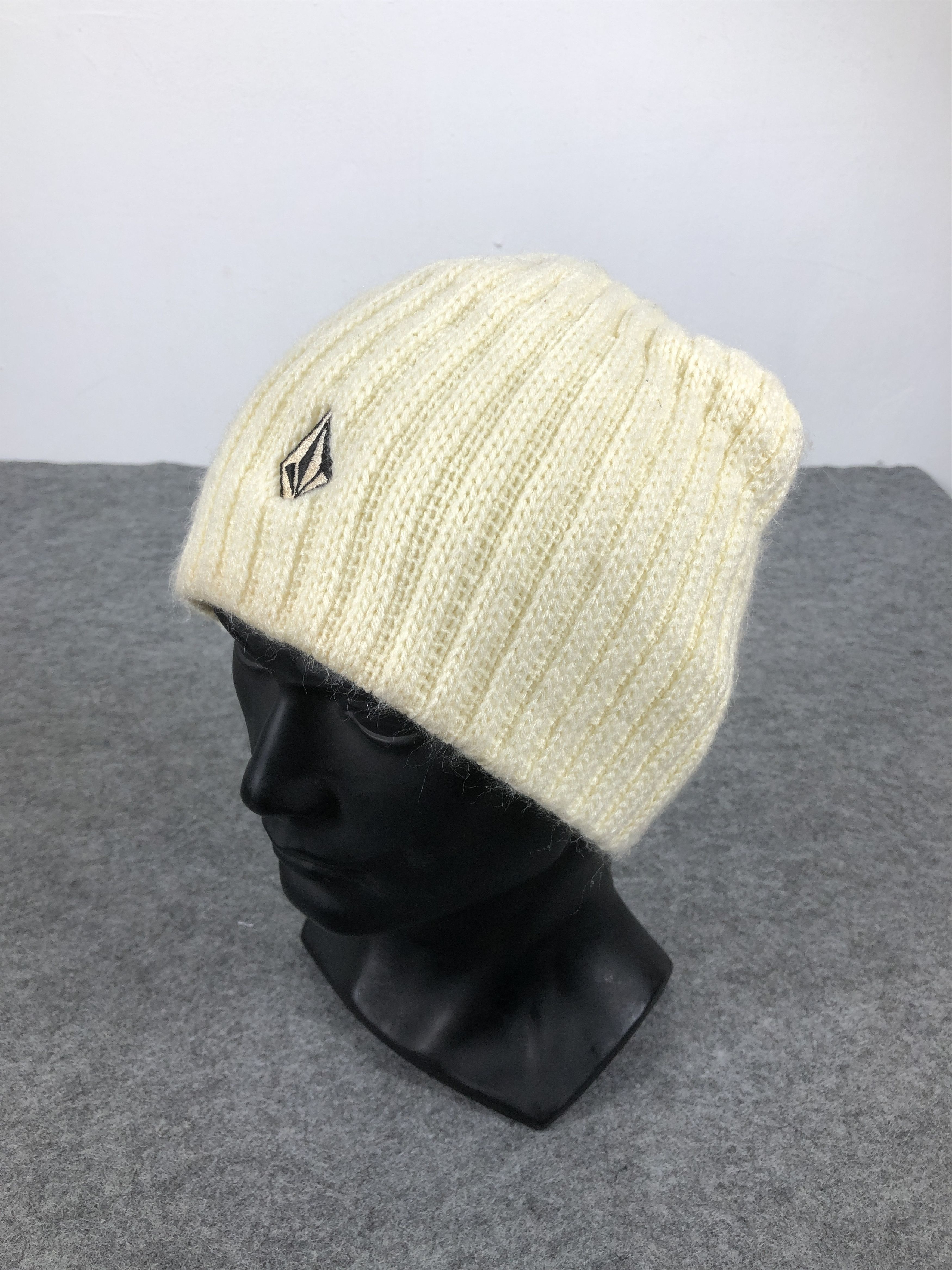Volcom Beanie / Snow Hat / Snow Cap