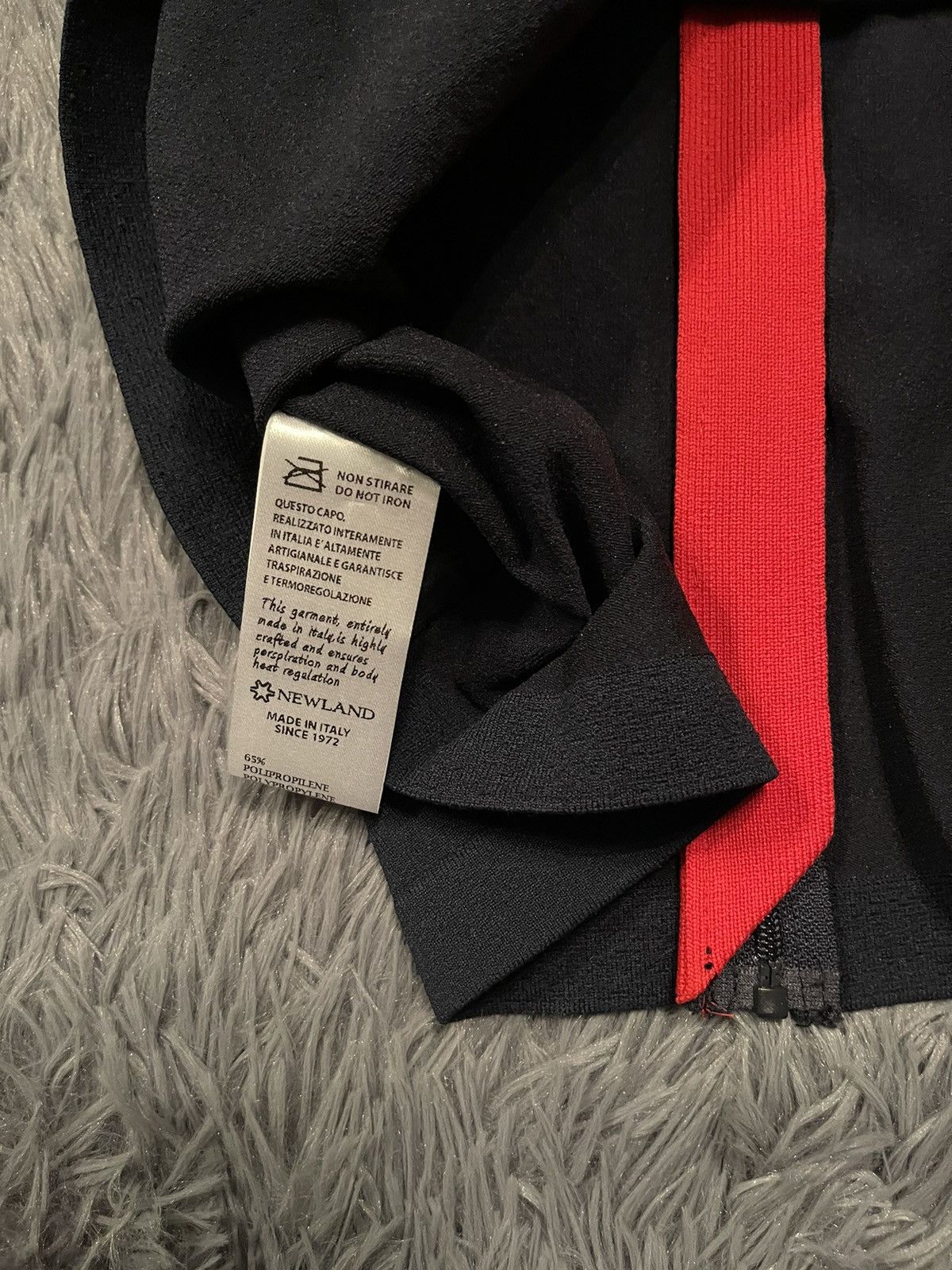 Other Newland Italian thermo zip top Size US L / EU 52-54 / 3 - 8 Thumbnail