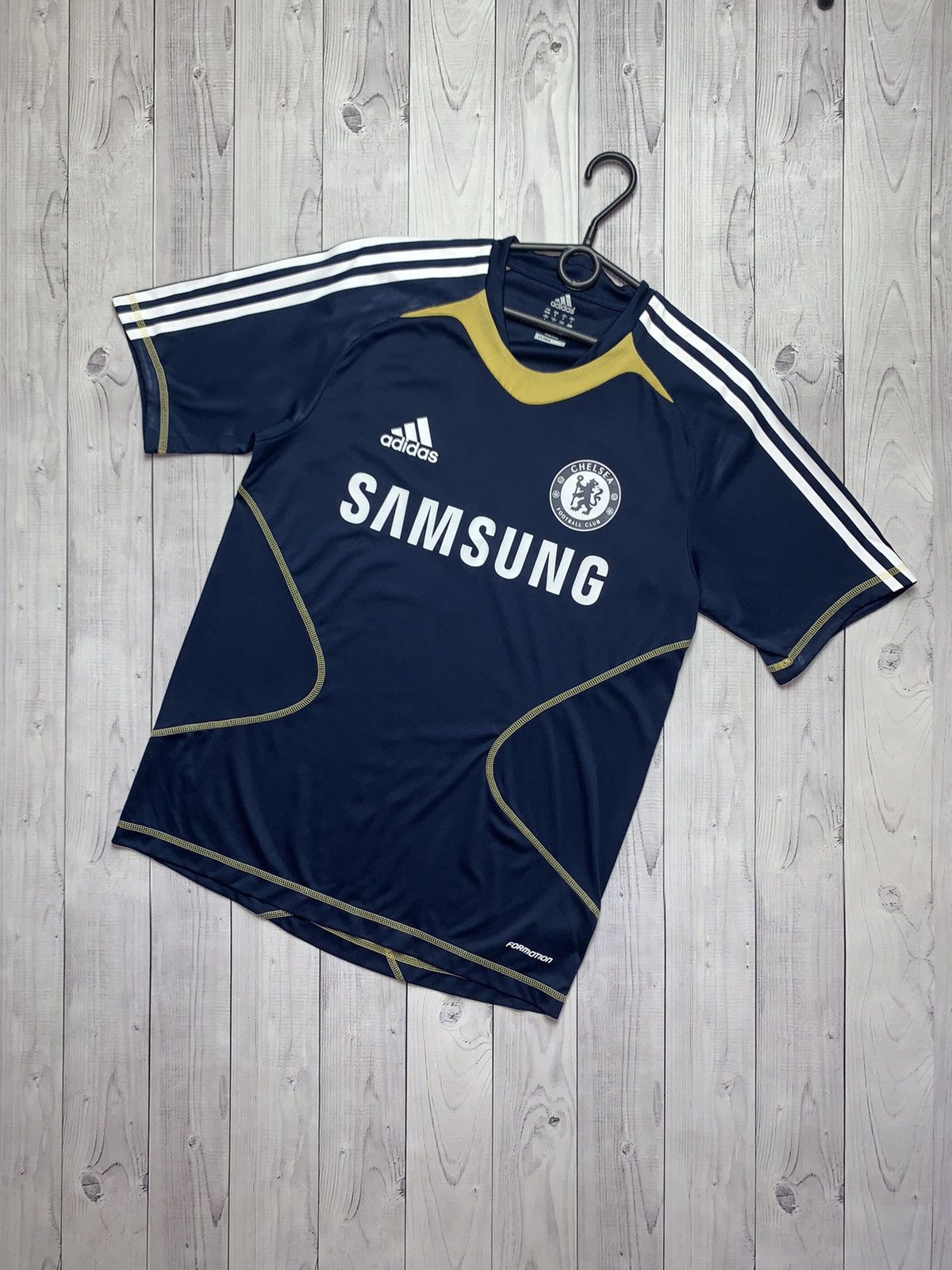 Adidas × Chelsea Soccer × Vintage Vintage Soccer jersey Chelsea adidas size S Size US S / EU 44-46 / 1 - 1 Thumbnail