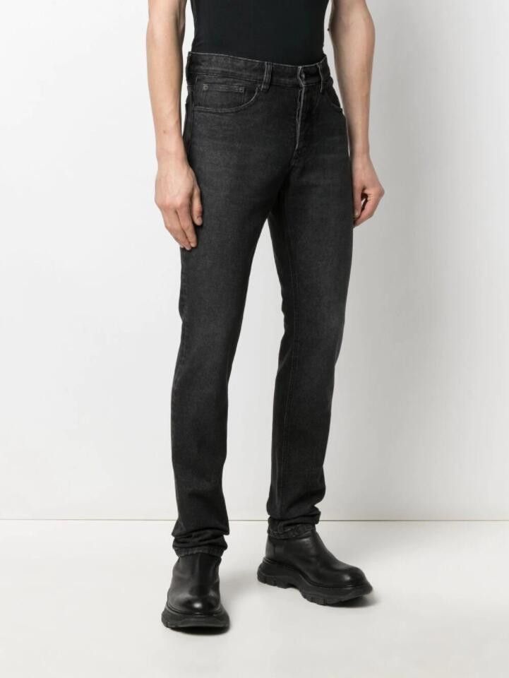 AMI BNWT AW21 AMI MID RISE FITTED LEG JEANS 34 Size US 34 / EU 50 - 1 Thumbnail
