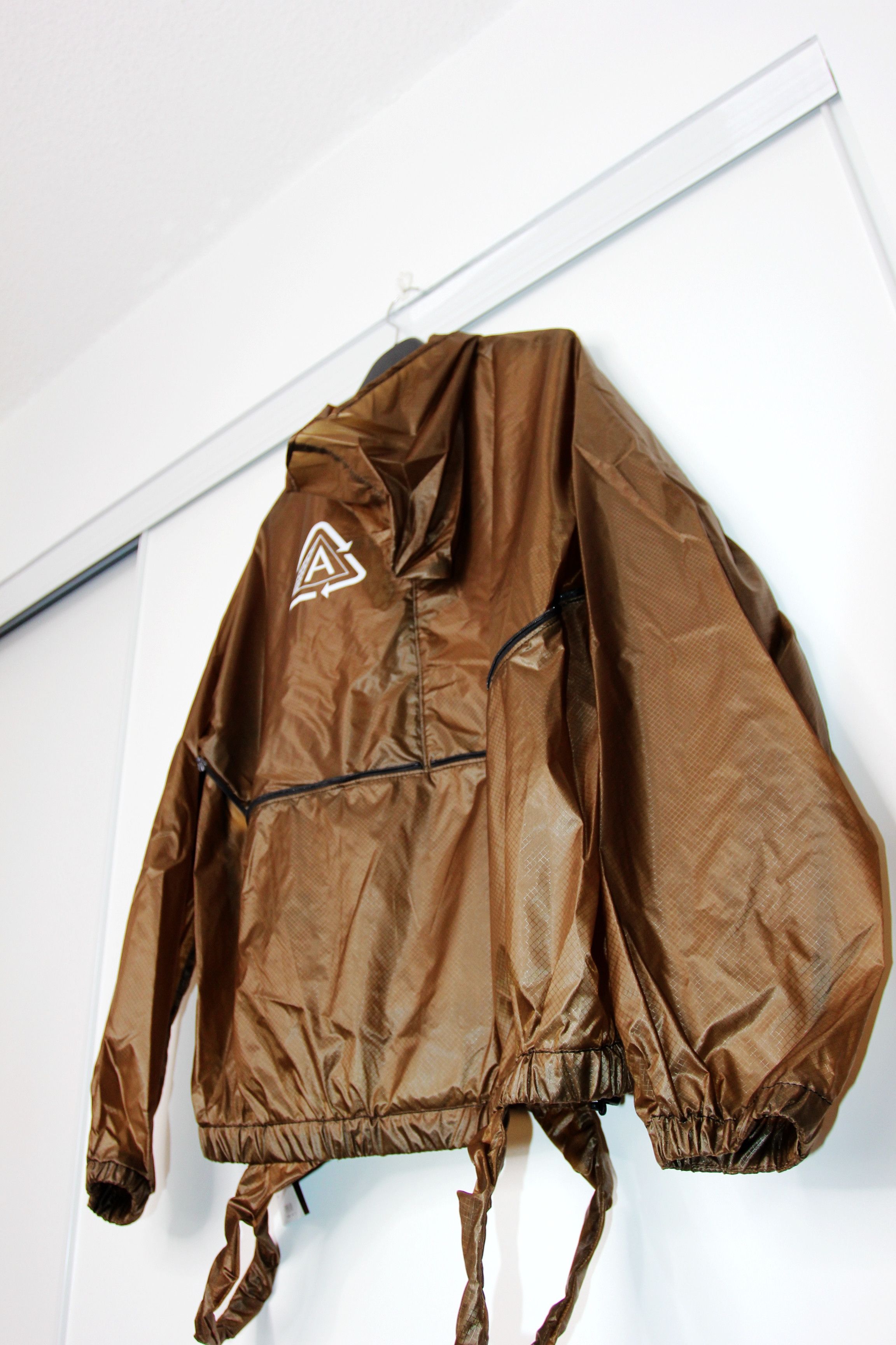 Undercover BNWT SS22 UNDERCOVER 2 IN 1 PERFORMANCE BAG JACKET 3 Size US L / EU 52-54 / 3 - 7 Thumbnail