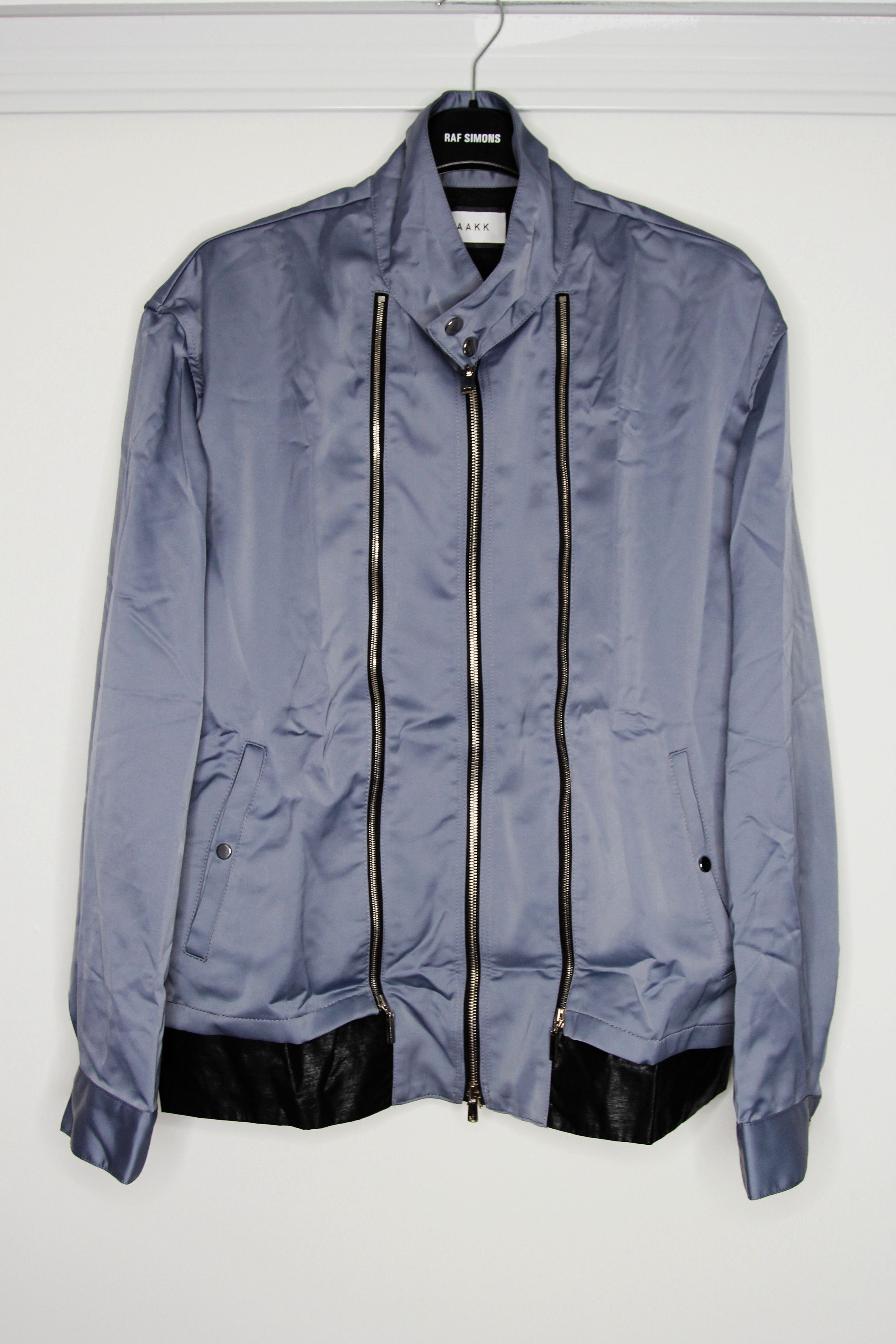 TAAKK BNWOT SS20 TAAKK MULTI ZIPPER NYLON JACKET S Size US S / EU 44-46 / 1 - 2 Thumbnail