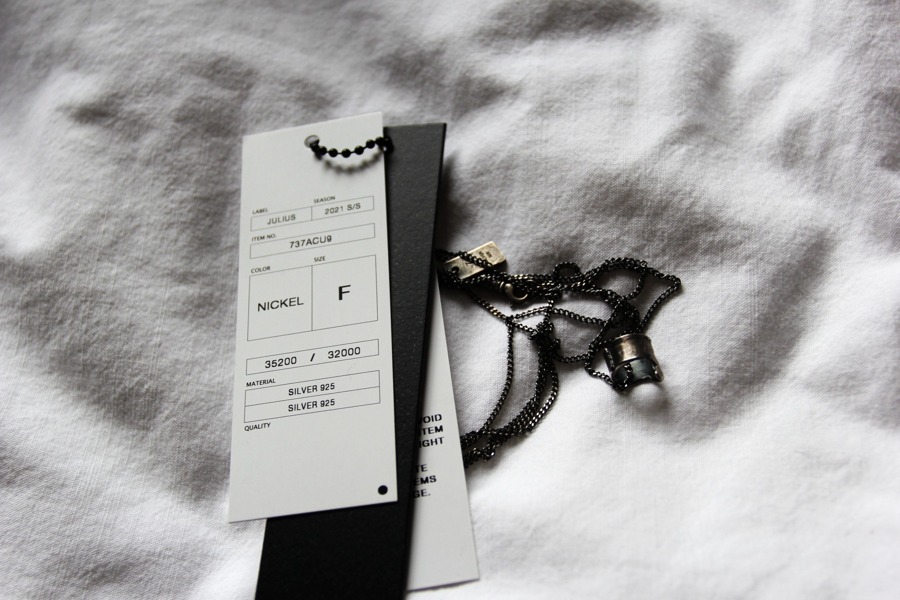 Julius BNWT SS21 JULIUS SMALL SCULPTURAL PENDANT NECKLACE NICKEL Size ONE SIZE - 2 Thumbnail