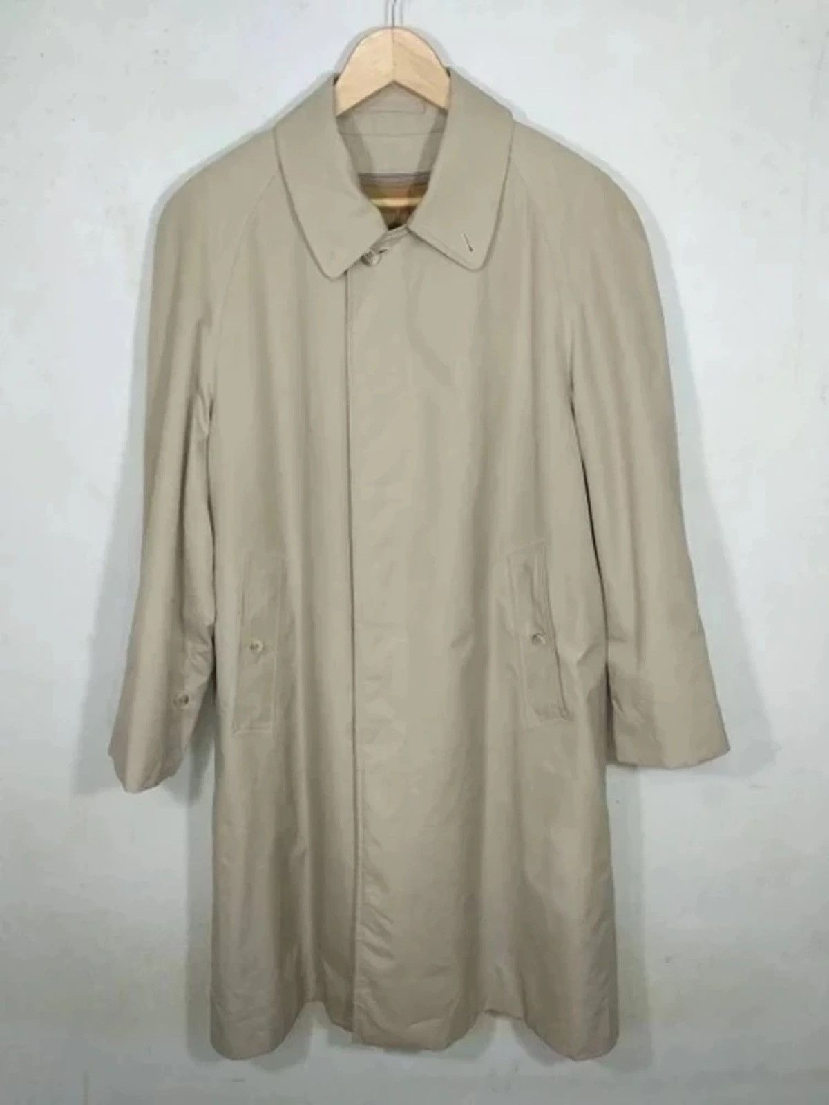 Burberry ❌✅❌ Vintage burberrys trench coat Size US L / EU 52-54 / 3 - 2 Thumbnail