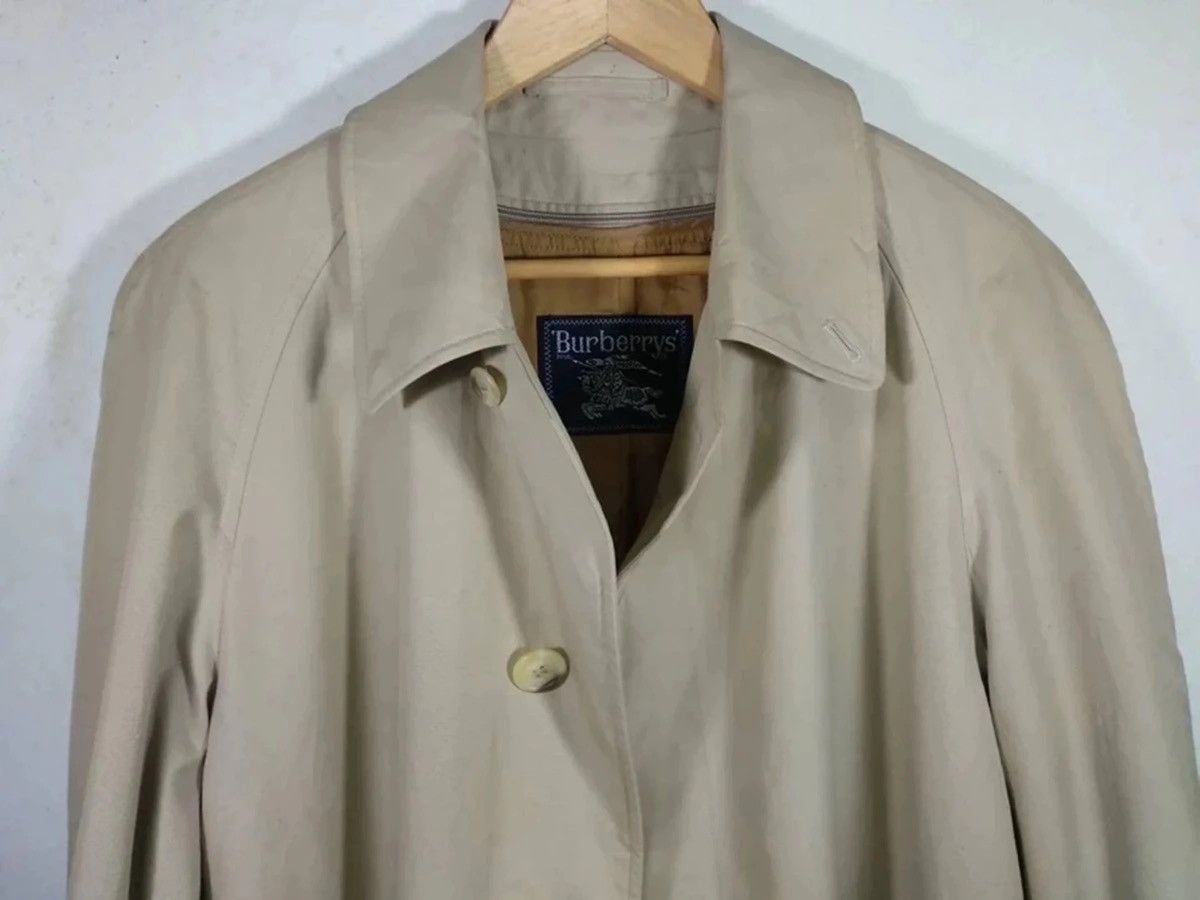 Burberry ❌✅❌ Vintage burberrys trench coat Size US L / EU 52-54 / 3 - 4 Thumbnail