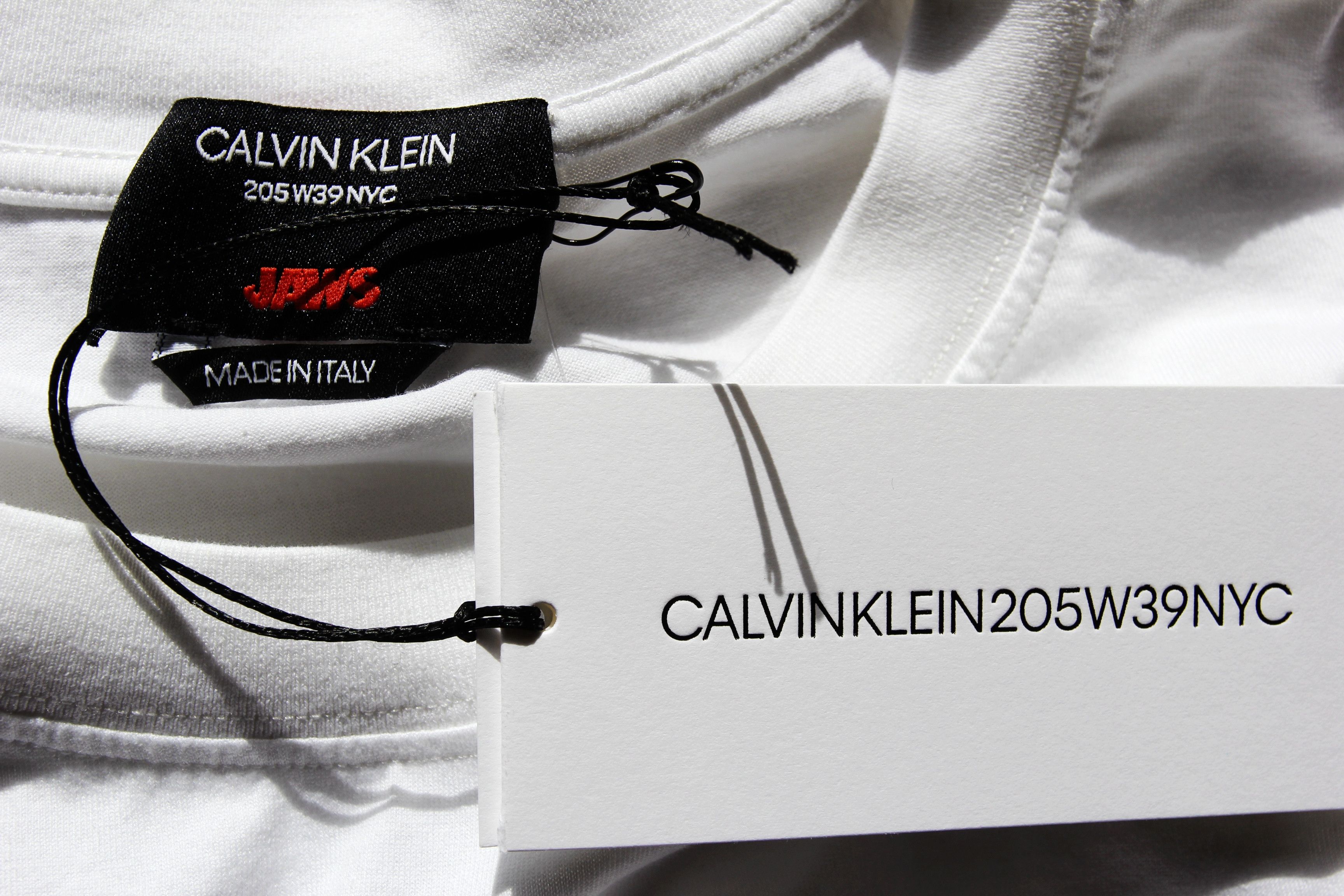 Calvin Klein 205W39NYC BNWT SS19 CALVIN KLEIN 205W39NYC "JAWS" TSHIRT WHITE S Size US S / EU 44-46 / 1 - 7 Thumbnail