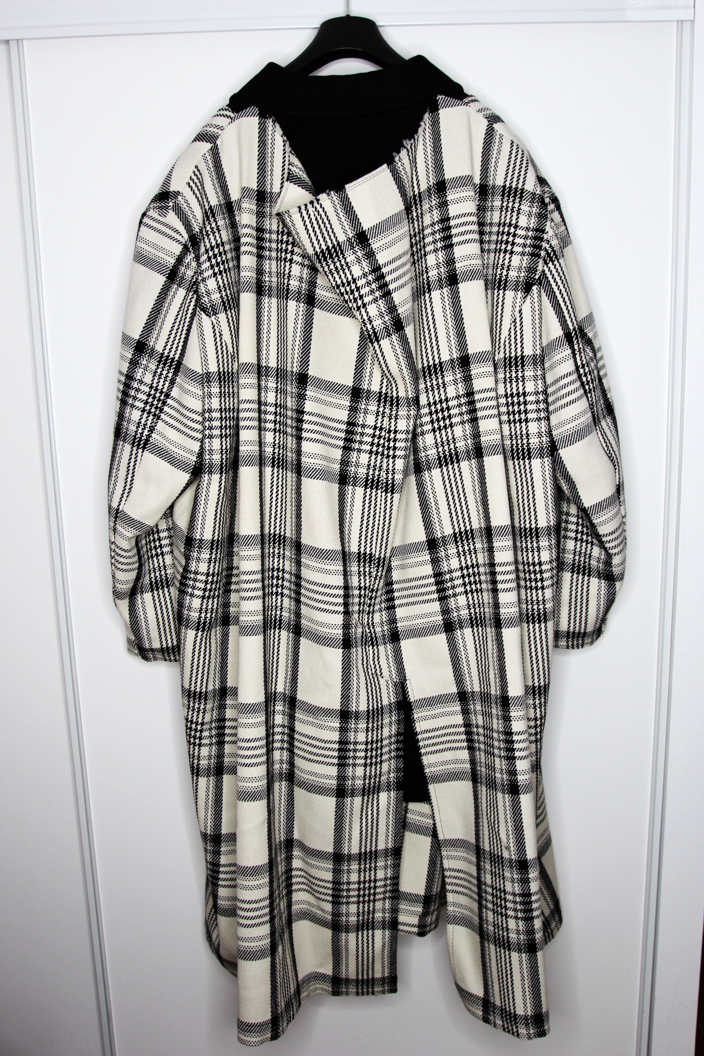 Comme des Garcons Homme Plus BNWT AW21 COMME DES GARCONS HOMME PLUS OVERSIZED COAT L Size US L / EU 52-54 / 3 - 3 Thumbnail