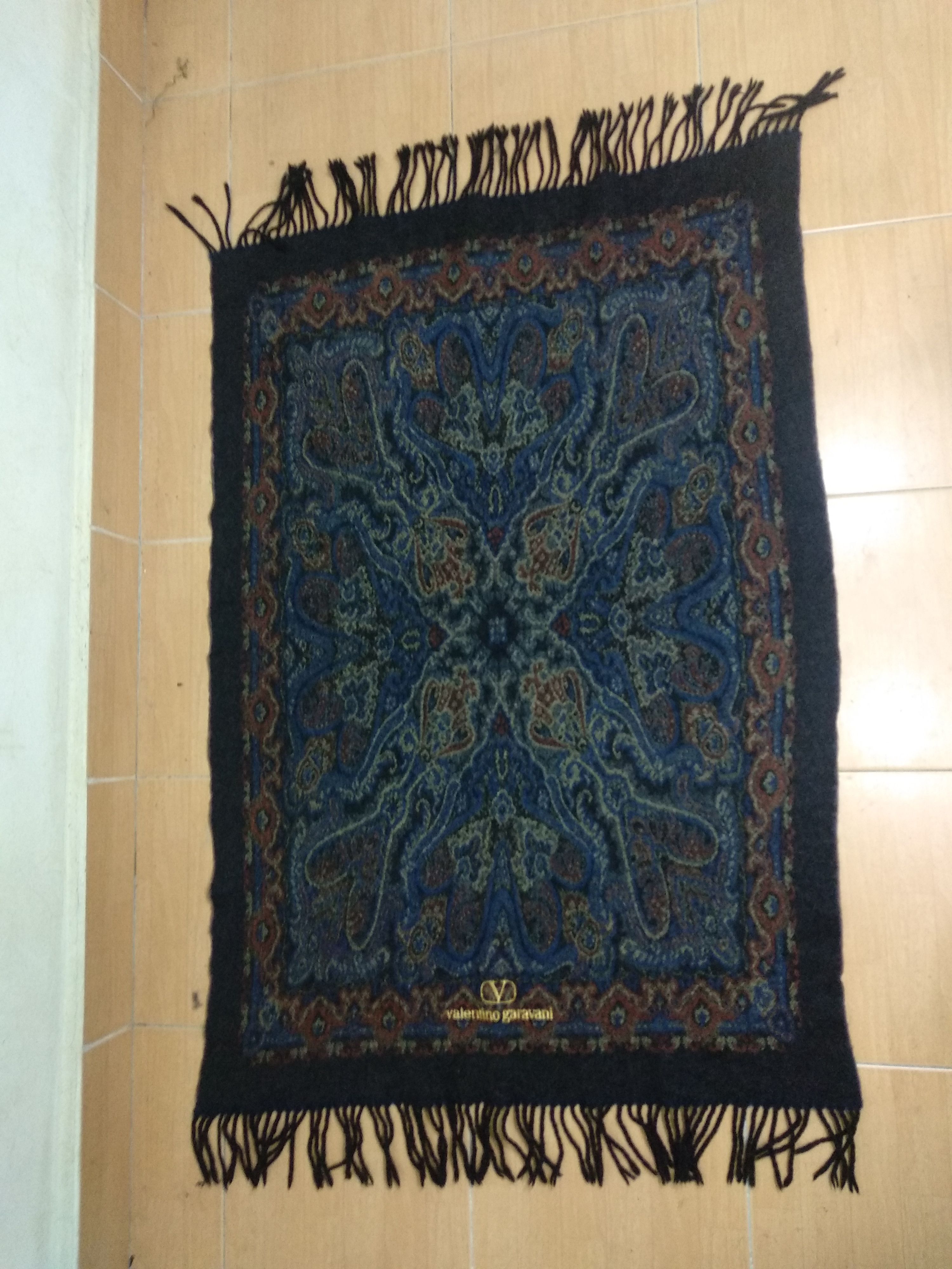Valentino 90's Garavani Valentino Shawls Wrap Body Paisley Size ONE SIZE - 2 Thumbnail