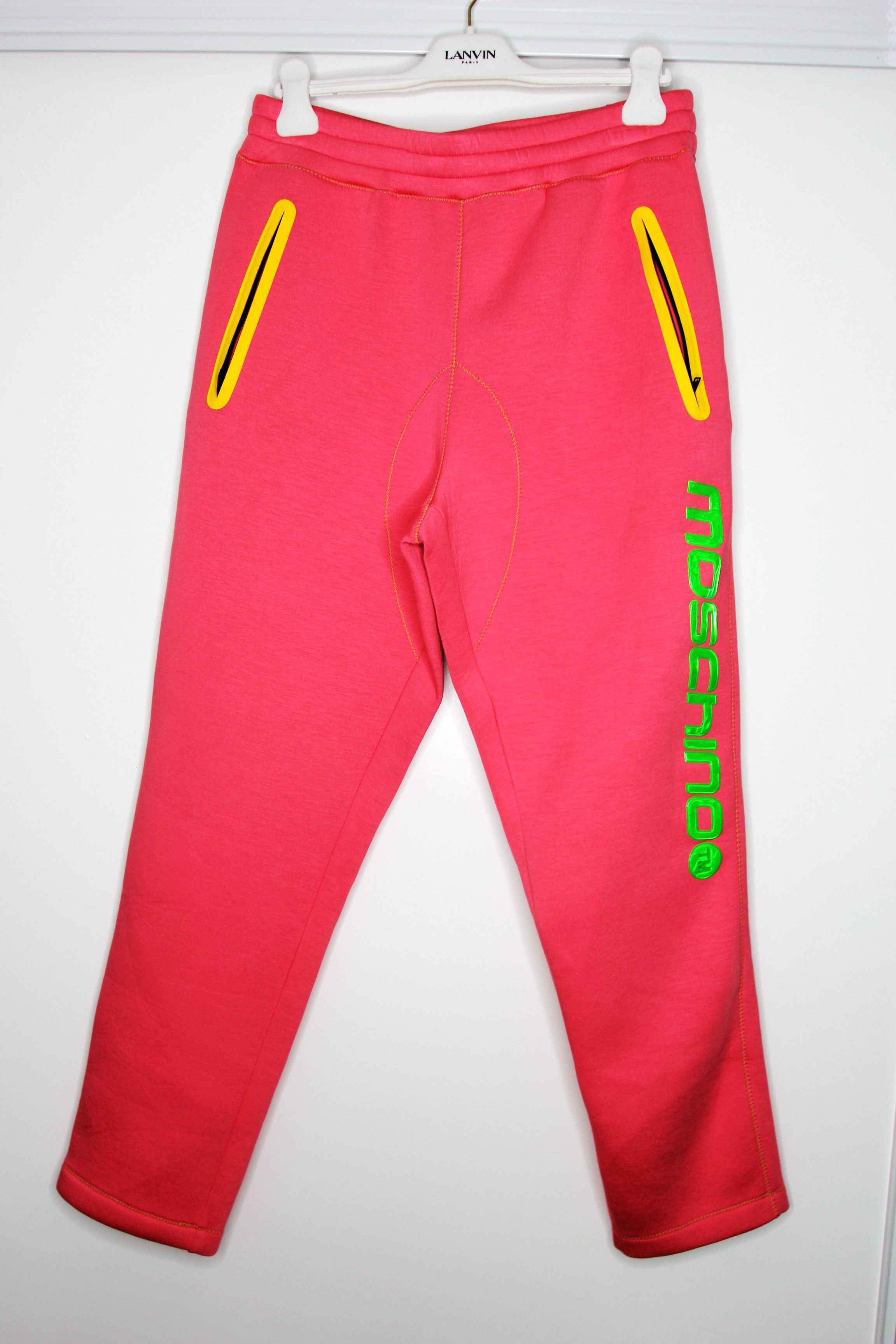 Moschino BNWT SS22 MOSCHINO REFLECTIVE LOGO NEOPRENE SWEATPANTS 48 Size US 32 / EU 48 - 2 Thumbnail