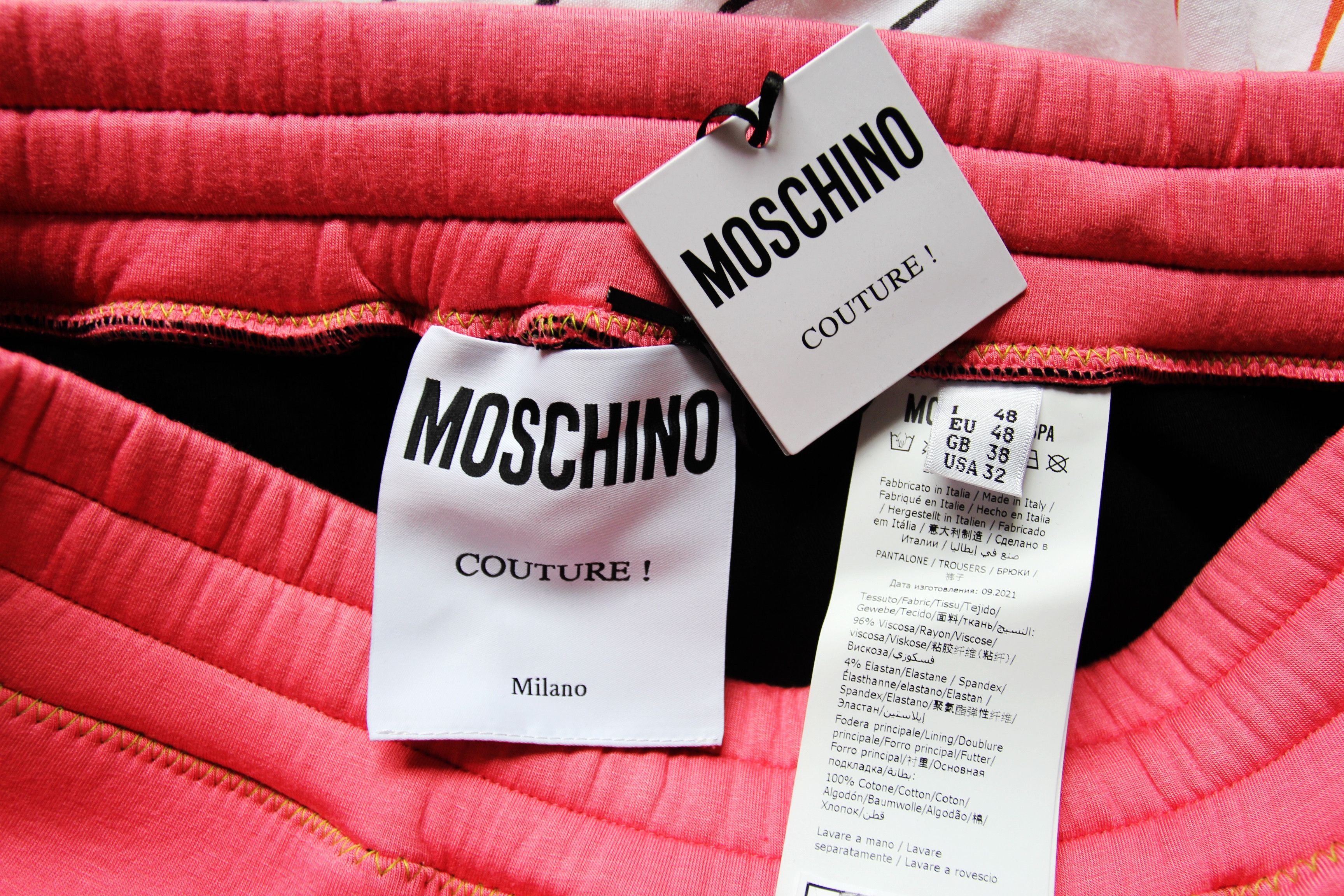 Moschino BNWT SS22 MOSCHINO REFLECTIVE LOGO NEOPRENE SWEATPANTS 48 Size US 32 / EU 48 - 10 Thumbnail
