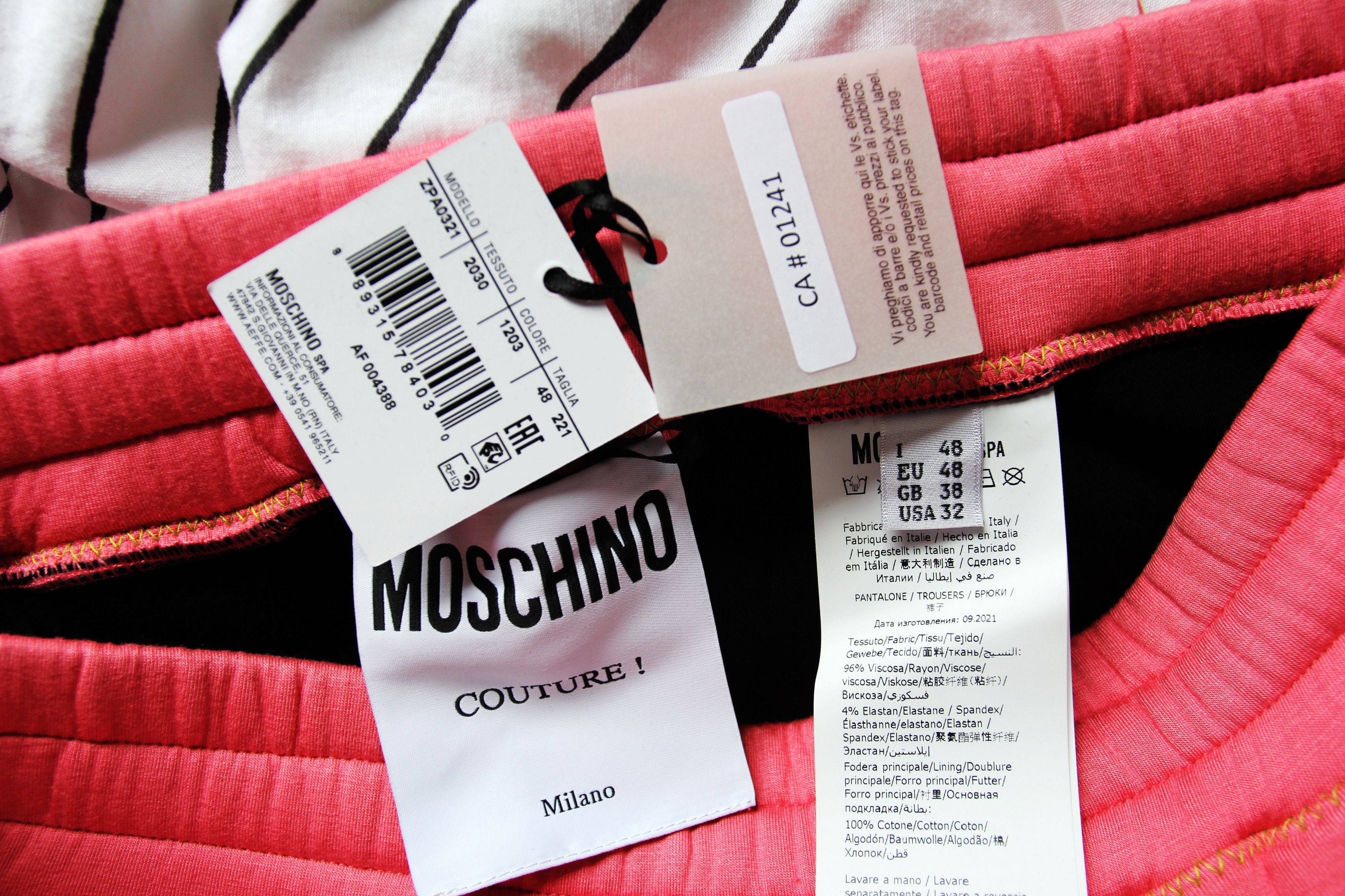 Moschino BNWT SS22 MOSCHINO REFLECTIVE LOGO NEOPRENE SWEATPANTS 48 Size US 32 / EU 48 - 9 Thumbnail
