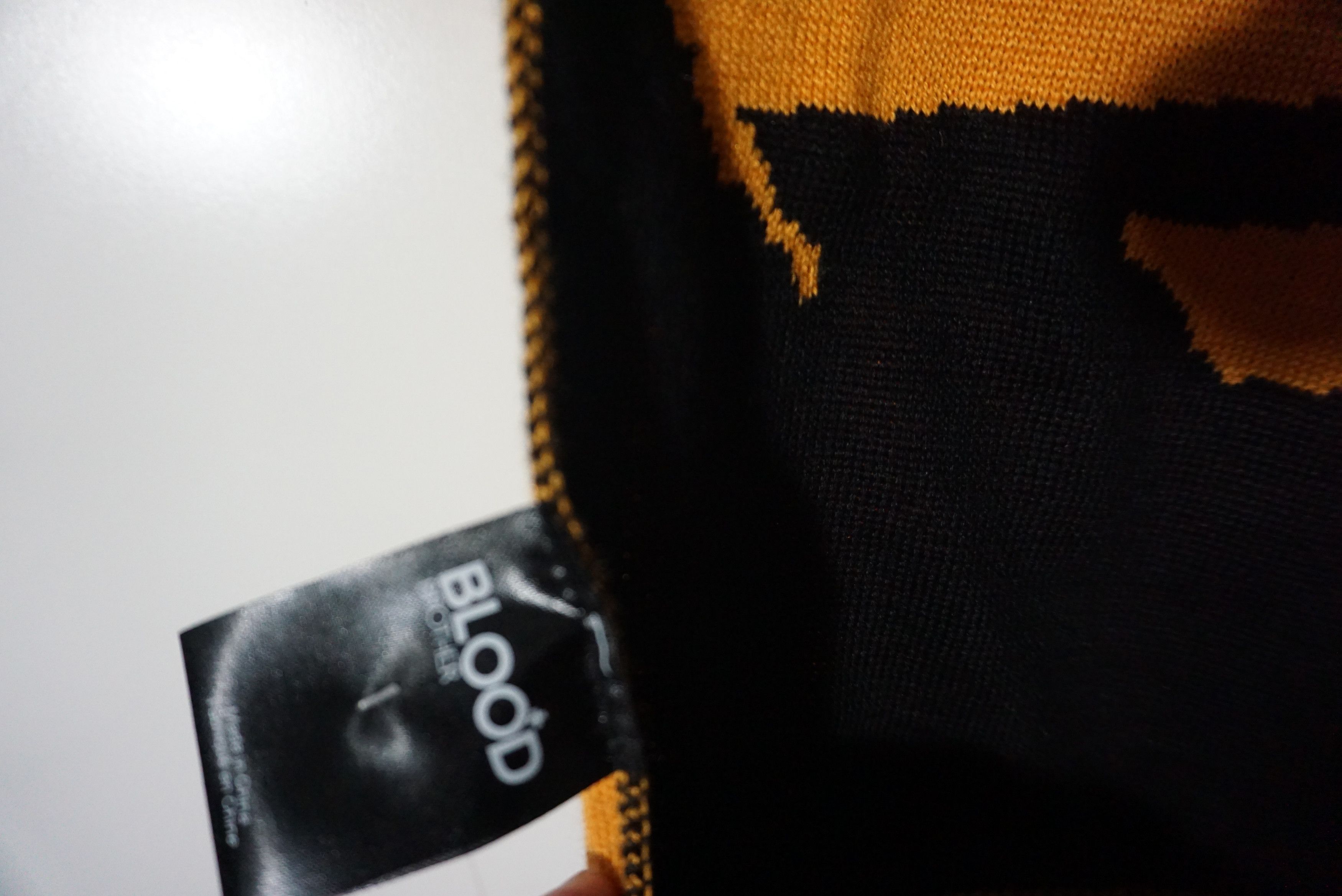Blood Brother BNWT AW17 BLOOD BROTHER DARK THAMES SCARF Size ONE SIZE - 5 Thumbnail