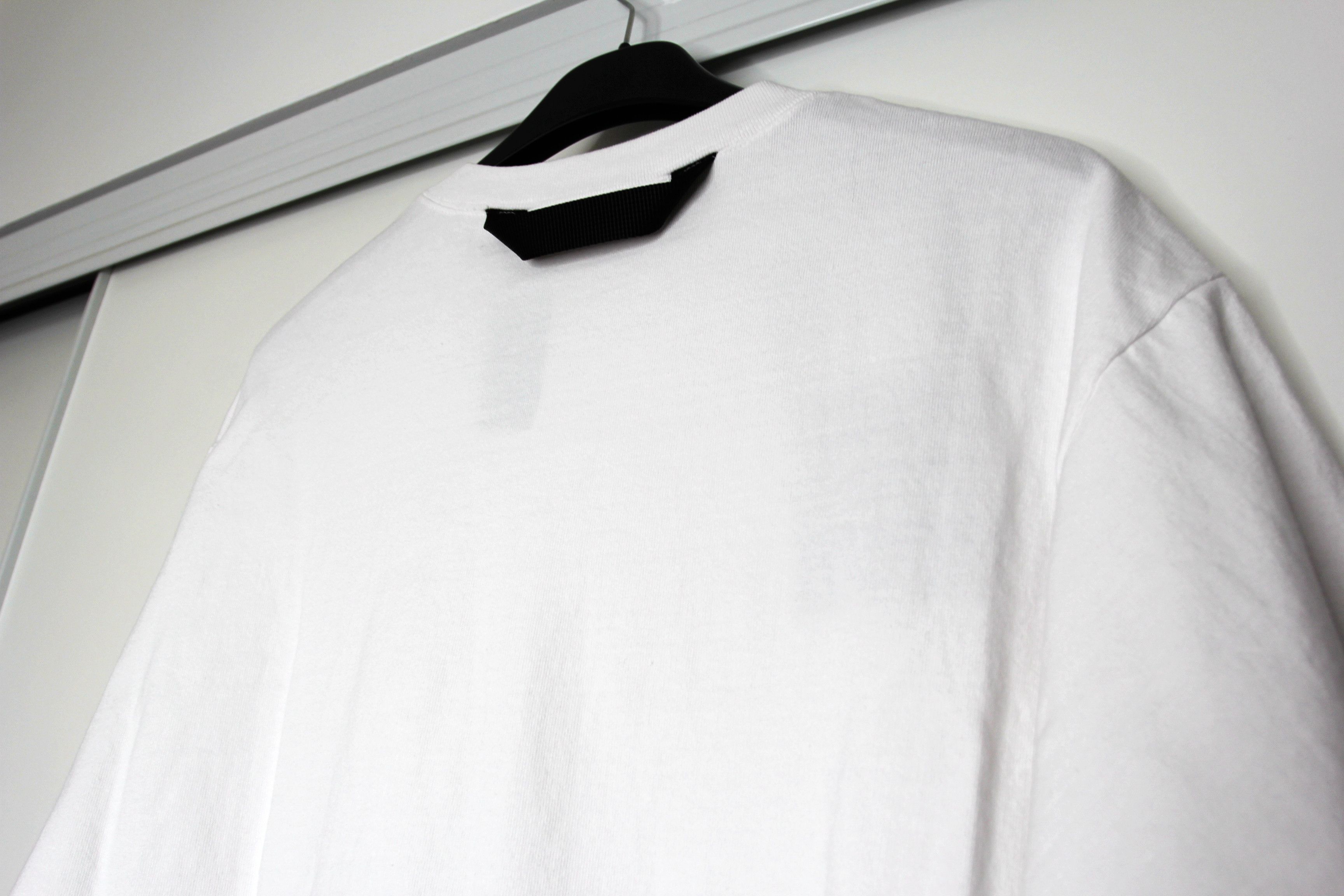 Undercover BNWT SS22 UNDERCOVER x EASTPAK ZIPPERED POCKET TSHIRT 2 Size US M / EU 48-50 / 2 - 7 Thumbnail
