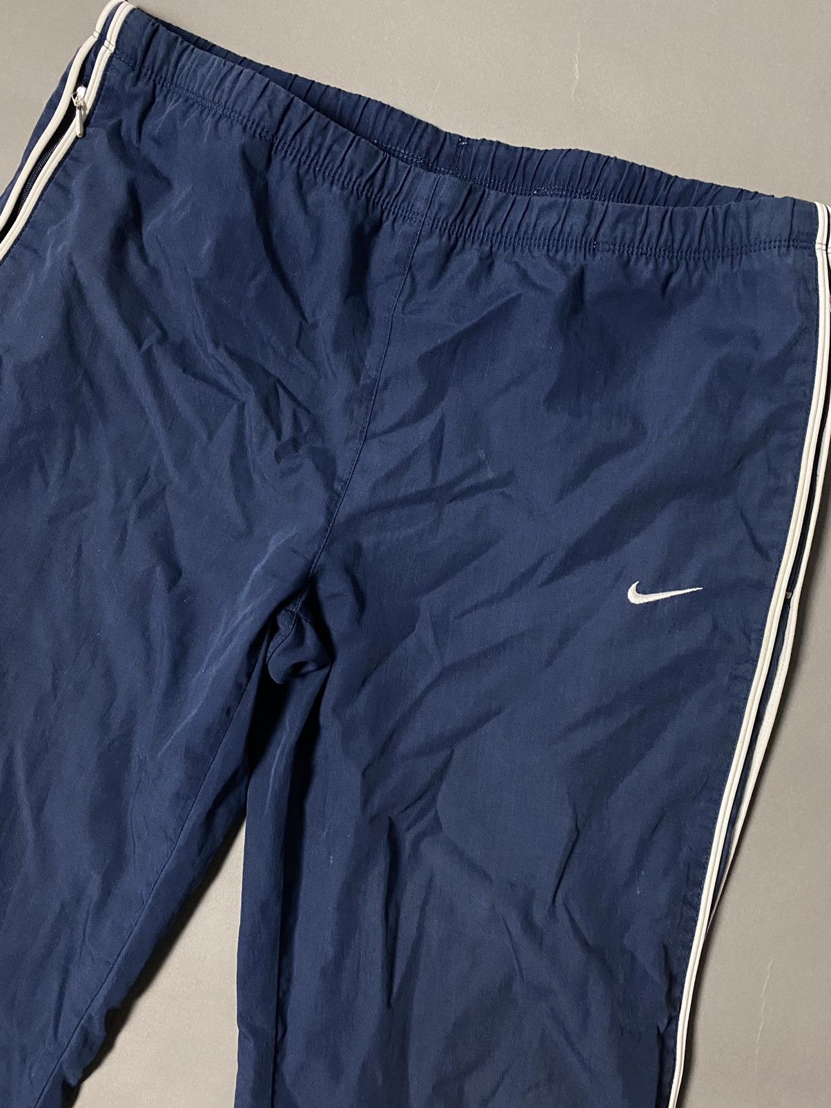 Nike × Vintage Nike vintage navy track pants small swoosh 2000s Size US 30 / EU 46 - 2 Thumbnail