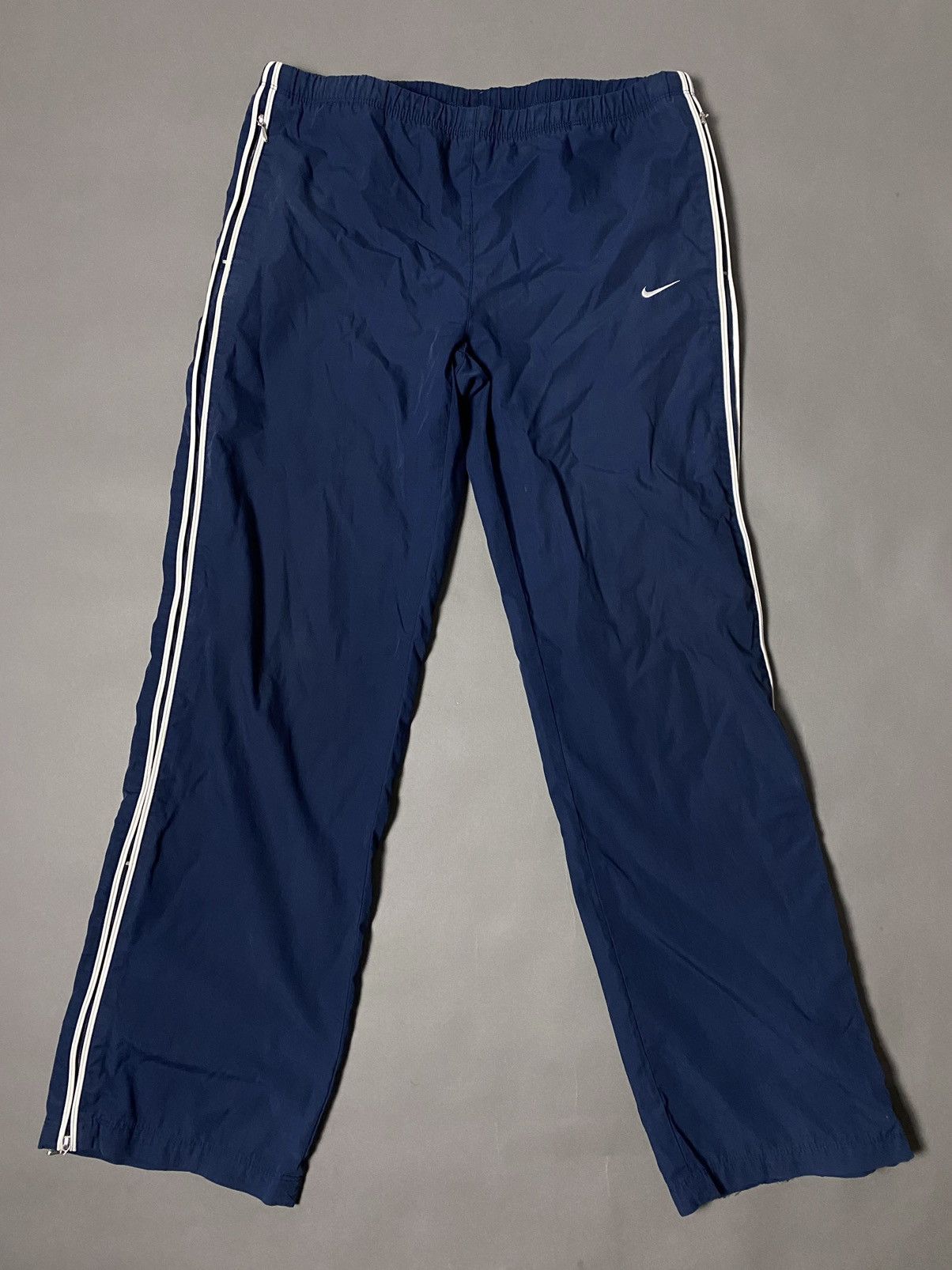 Nike × Vintage Nike vintage navy track pants small swoosh 2000s Size US 30 / EU 46 - 1 Thumbnail