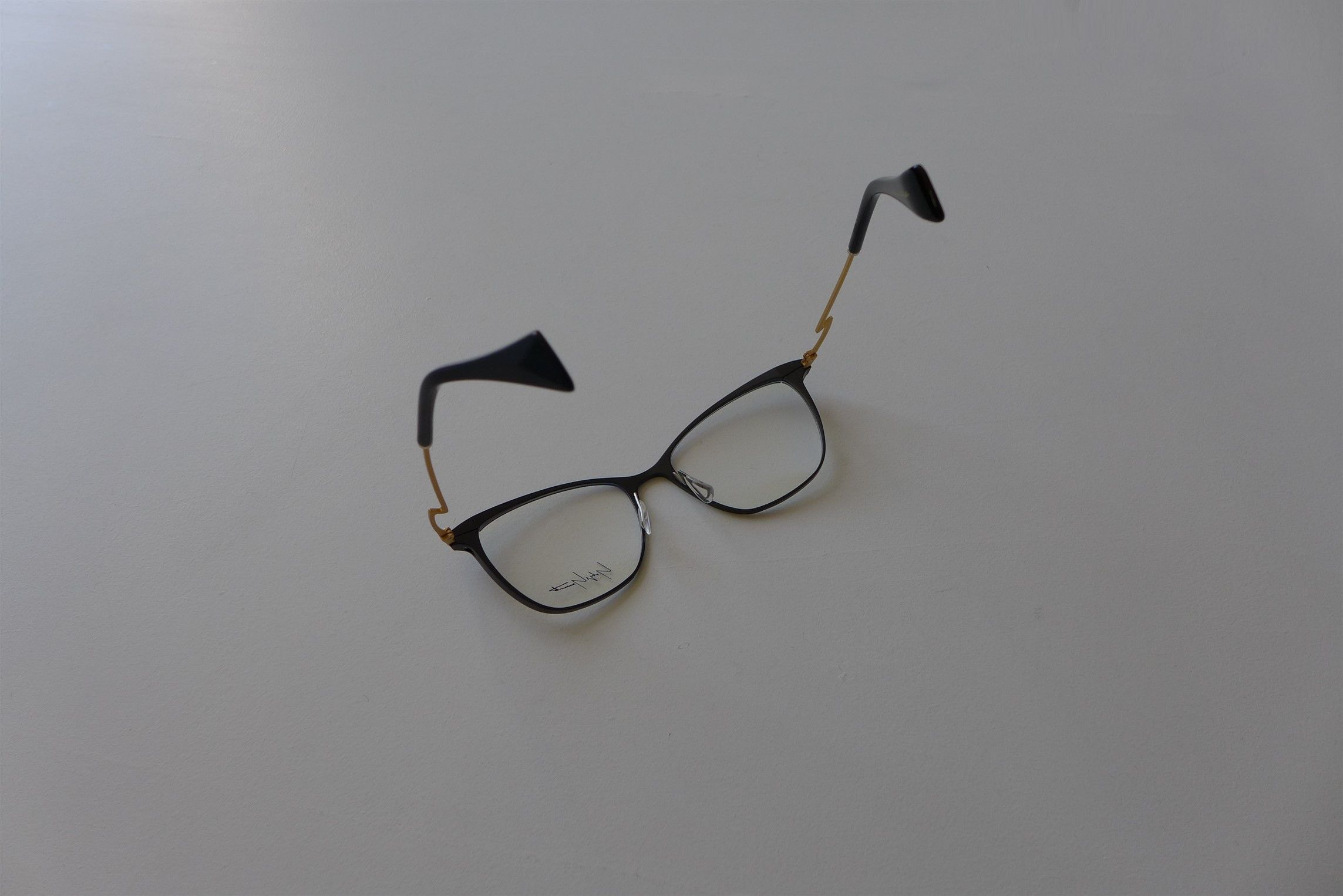 Yohji Yamamoto Yohji Yamamoto YY3030 Optical Glasses - Black & Gold. Size ONE SIZE - 1 Thumbnail