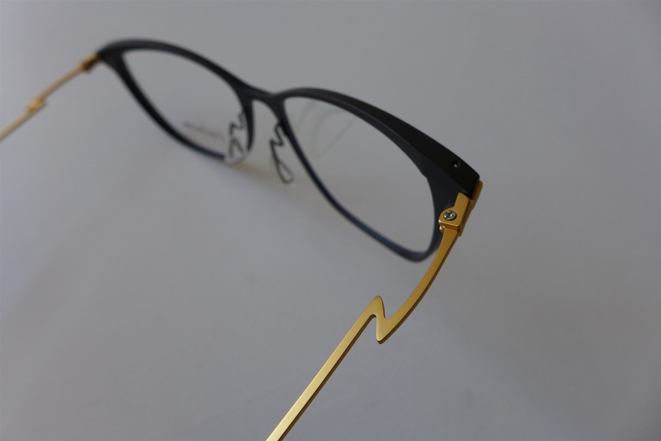 Yohji Yamamoto Yohji Yamamoto YY3030 Optical Glasses - Black & Gold. Size ONE SIZE - 12 Thumbnail