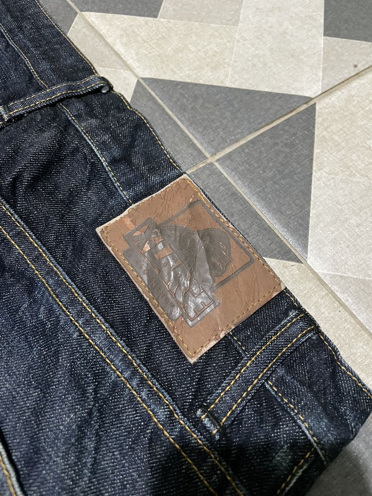 Xlarge XLARGE Distressed Jeans Size US 32 / EU 48 - 15 Thumbnail