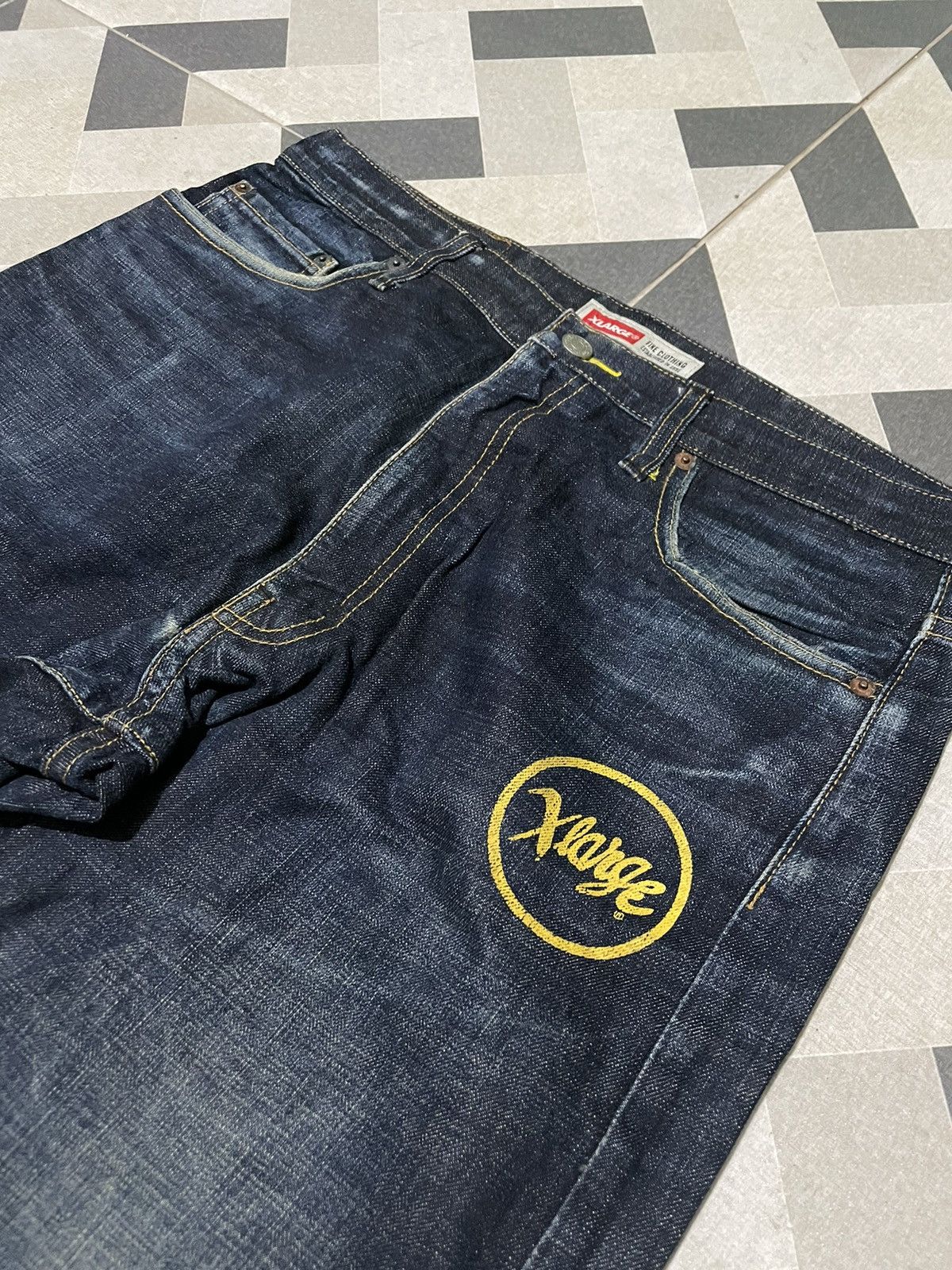 Xlarge XLARGE Distressed Jeans Size US 32 / EU 48 - 4 Thumbnail