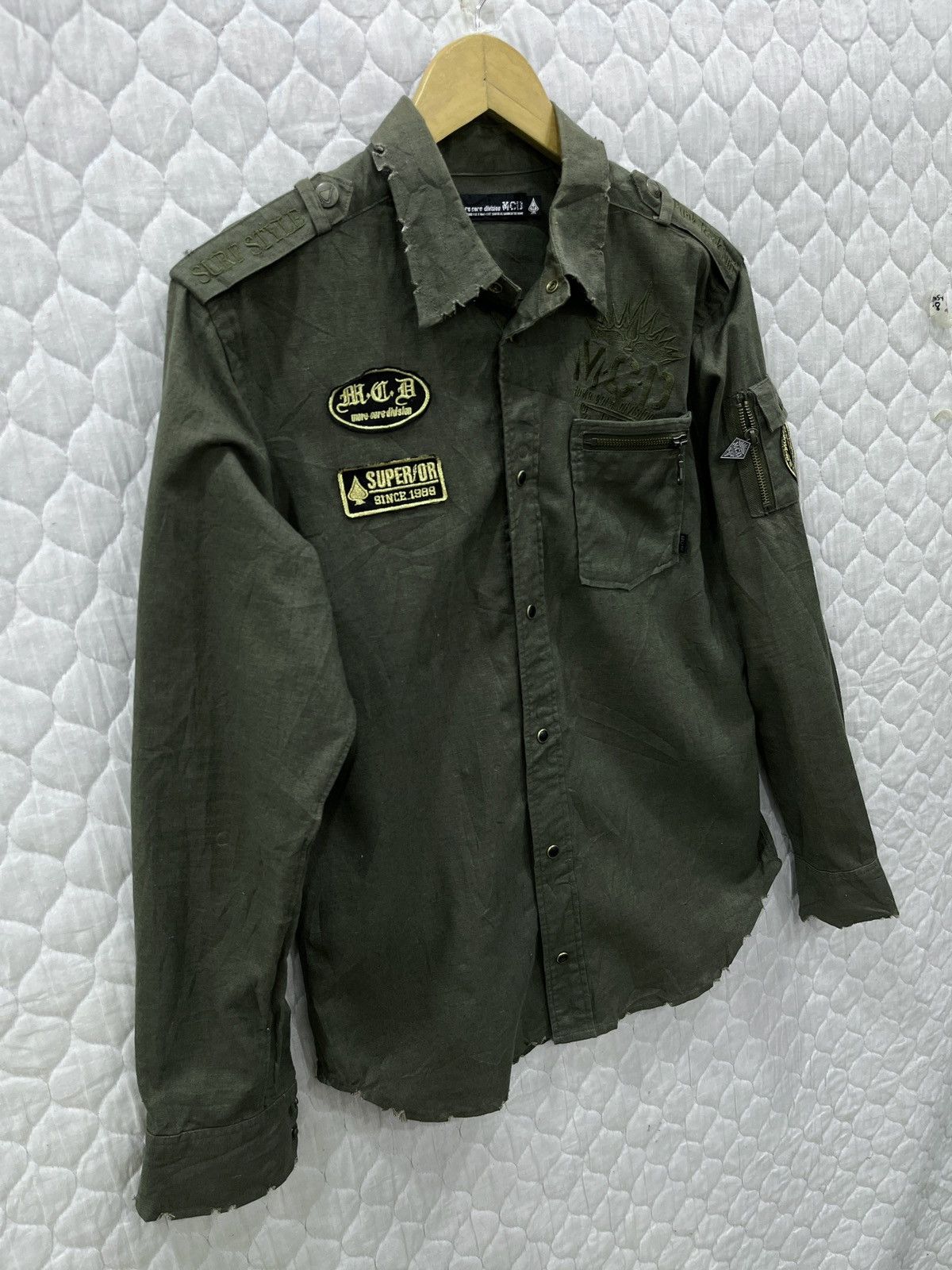 Japanese Brand (Aaaa). MORE CORE DIVISION PUNK SURF SHIRTS Size US M / EU 48-50 / 2 - 3 Thumbnail