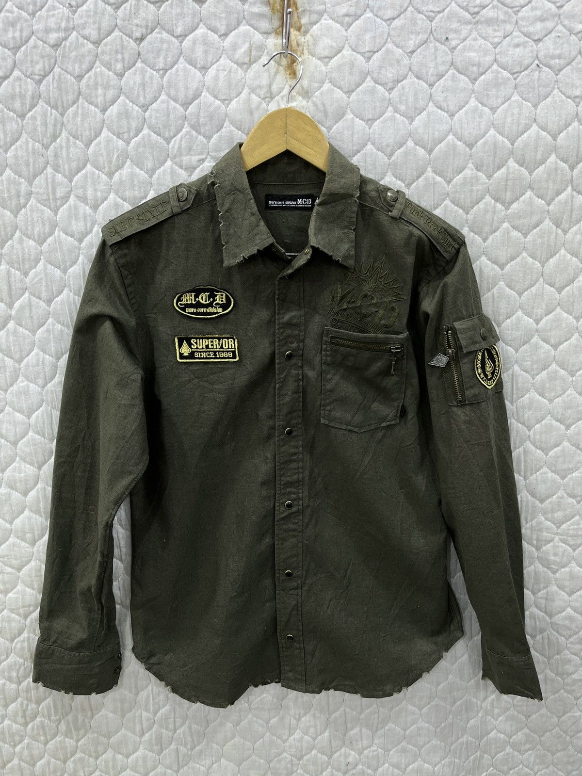 Japanese Brand (Aaaa). MORE CORE DIVISION PUNK SURF SHIRTS Size US M / EU 48-50 / 2 - 1 Thumbnail