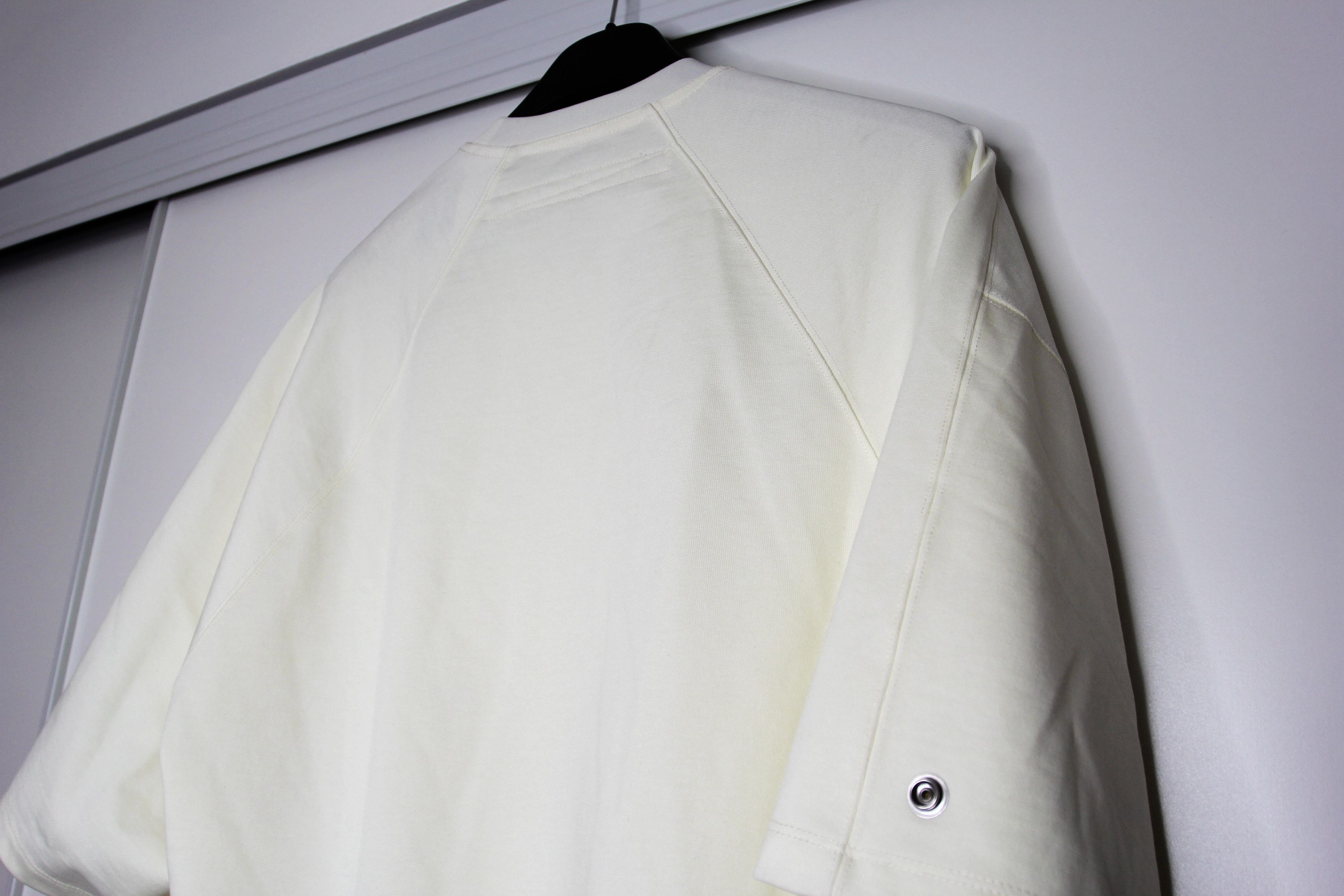 Julius BNWT SS22 NILOS "DEVIL FISH" MULTI BUTTON TSHIRT 2 Size US M / EU 48-50 / 2 - 7 Thumbnail