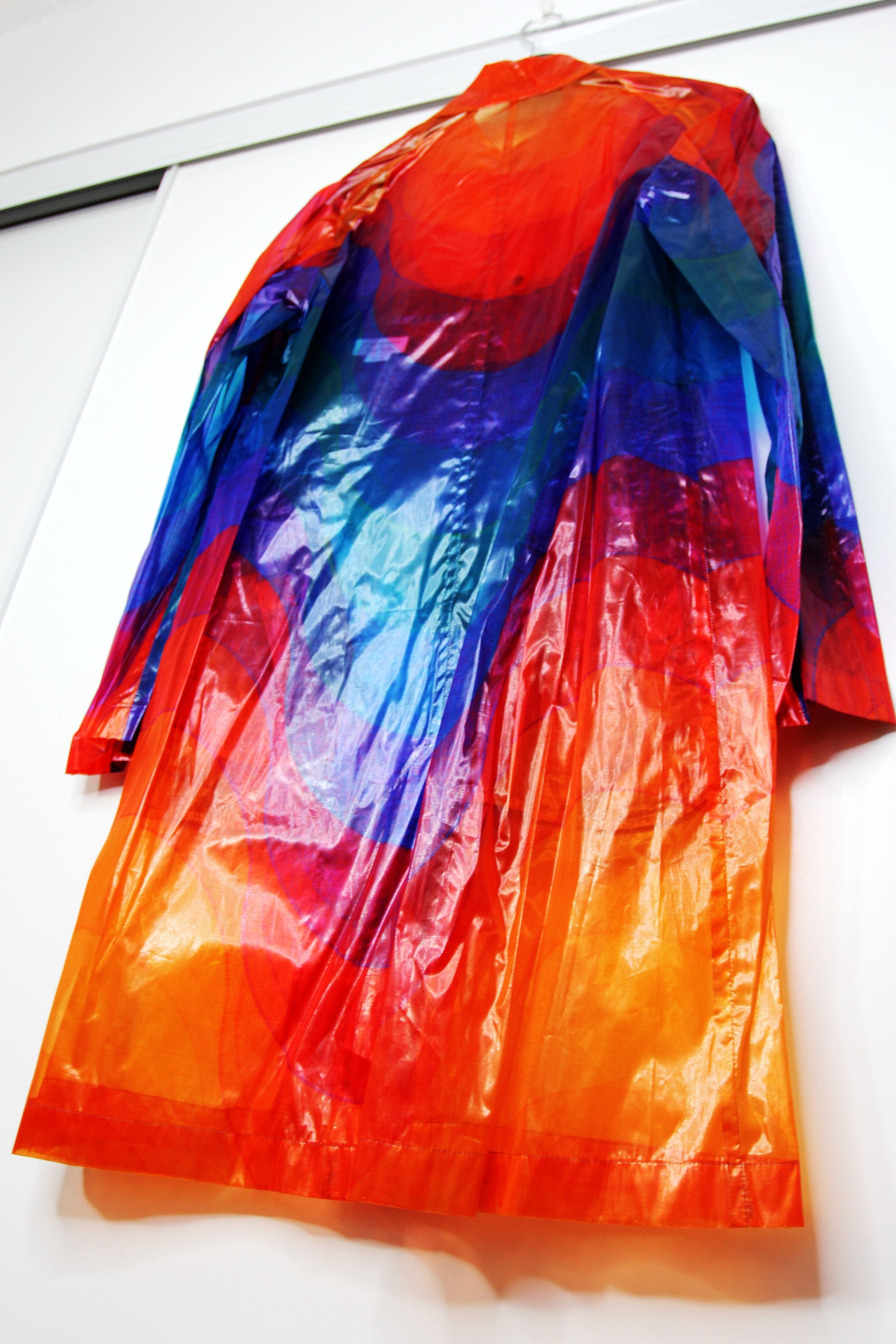 Dries Van Noten BNWT SS19 DRIES VAN NOTEN x VERNER PANTON ROTARY COAT 48 Size US M / EU 48-50 / 2 - 9 Thumbnail