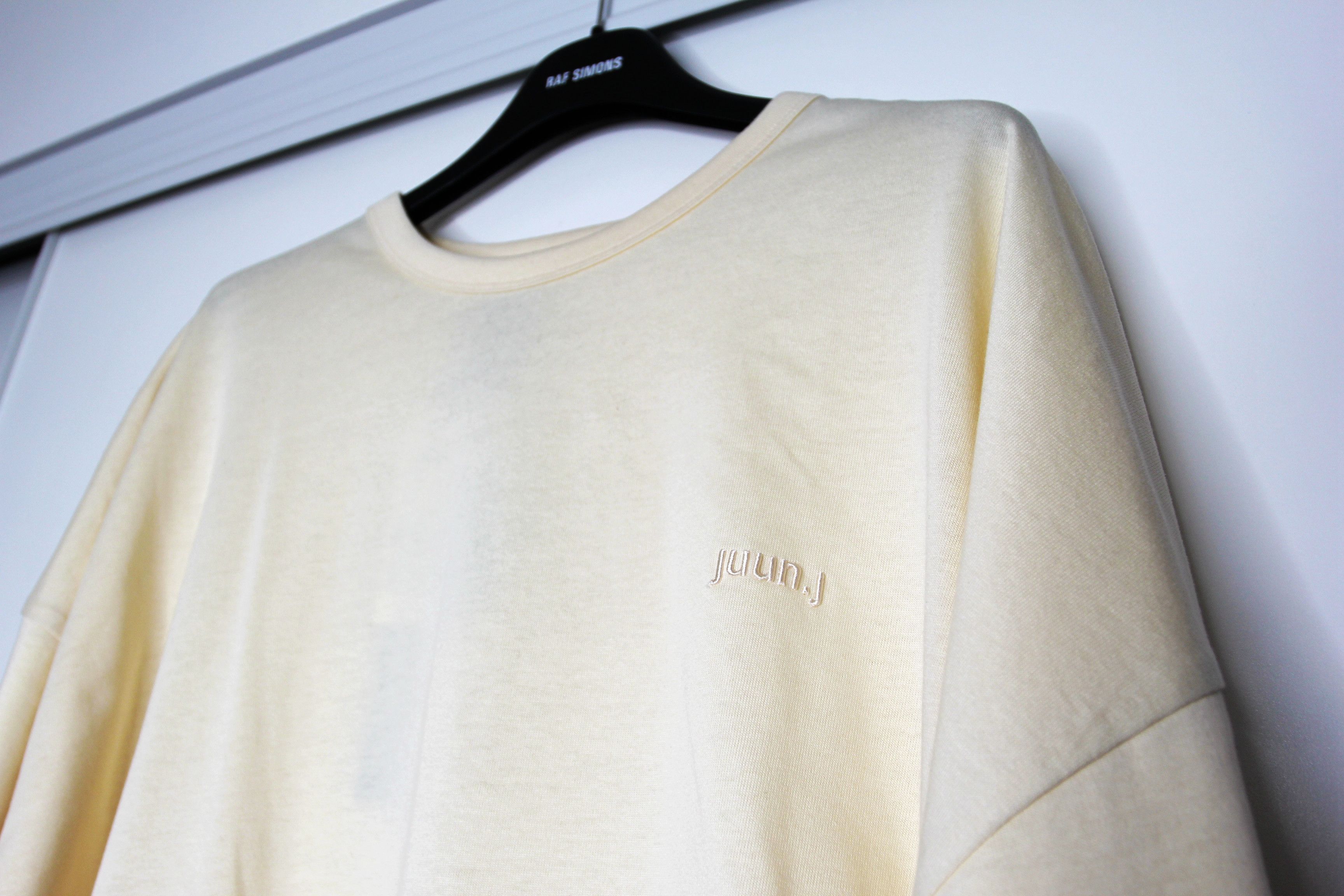 Juun.J BNWT SS22 JUUN.J PRINTED OVERSIZED TSHIRT L Size US L / EU 52-54 / 3 - 4 Thumbnail