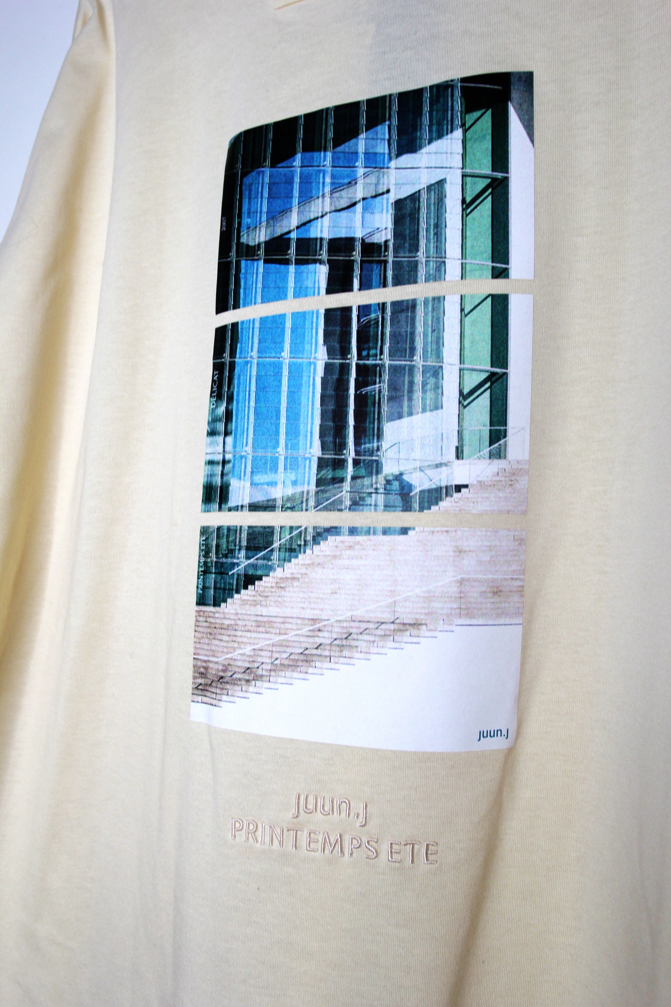 Juun.J BNWT SS22 JUUN.J PRINTED OVERSIZED TSHIRT L Size US L / EU 52-54 / 3 - 8 Thumbnail
