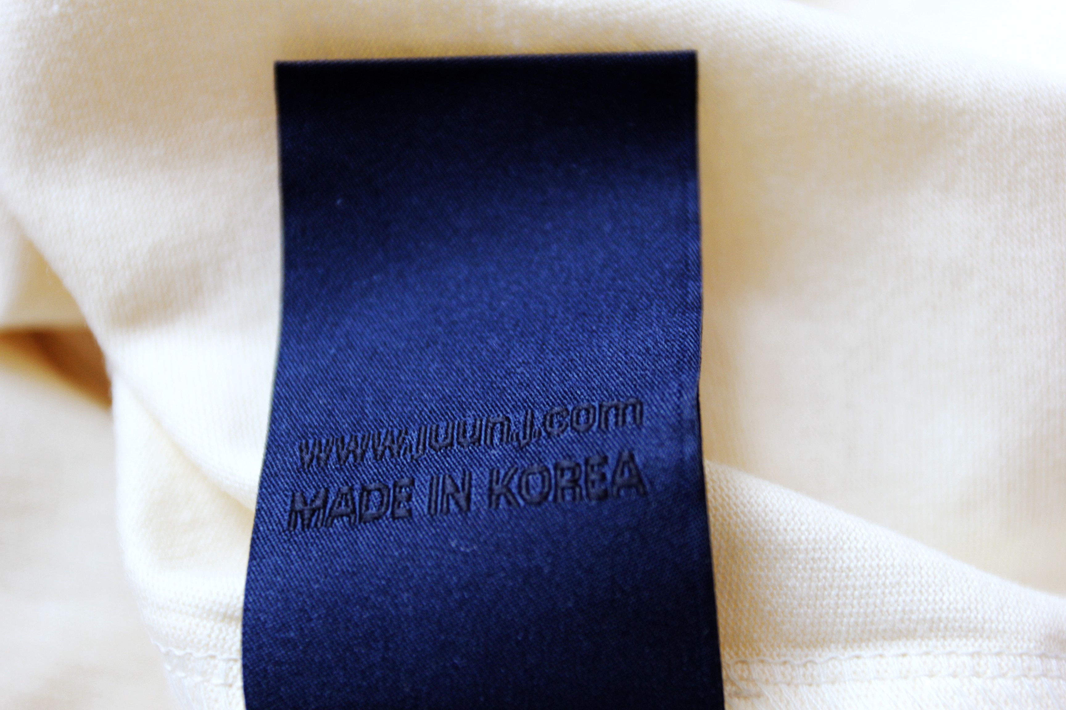 Juun.J BNWT SS22 JUUN.J PRINTED OVERSIZED TSHIRT L Size US L / EU 52-54 / 3 - 12 Thumbnail