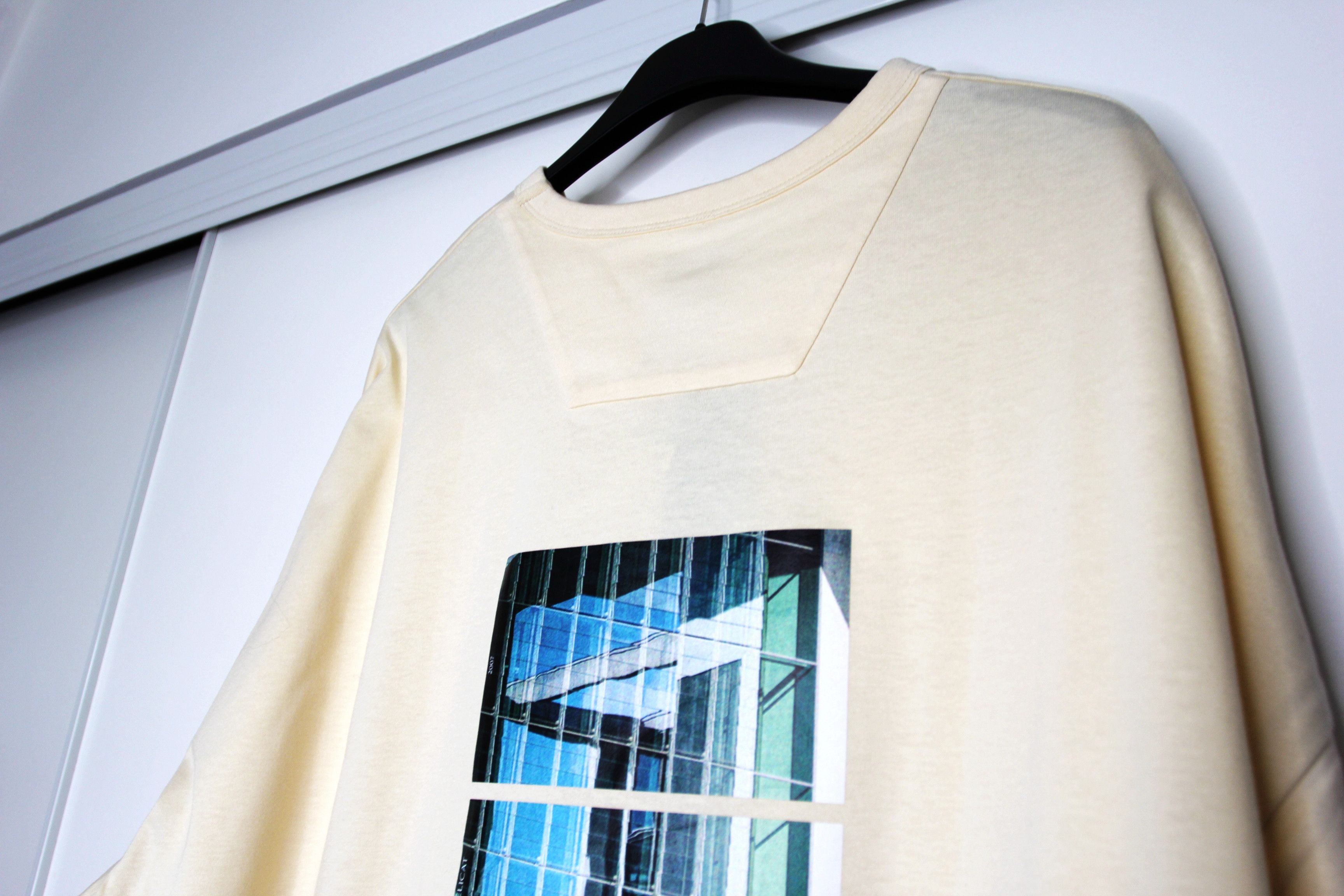 Juun.J BNWT SS22 JUUN.J PRINTED OVERSIZED TSHIRT L Size US L / EU 52-54 / 3 - 7 Thumbnail
