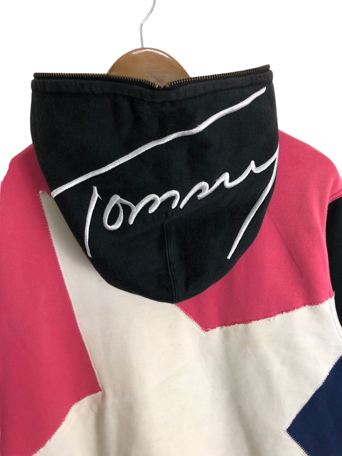 Tommy Hilfiger Vintage Tommy Embroidery Full zipper Hoodie Size US L / EU 52-54 / 3 - 2 Thumbnail