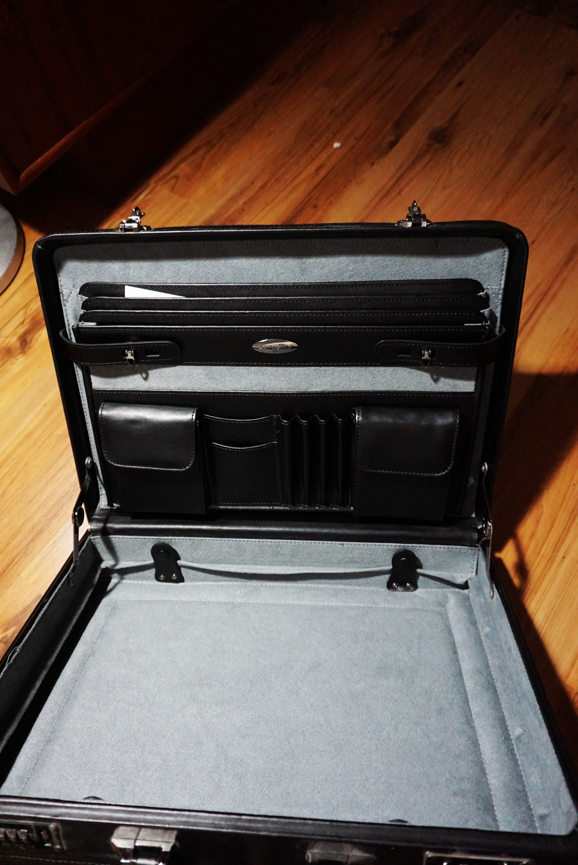 Samsonite VINTAGE SAMSONITE JOY DIVISION BRIEFCASE Size ONE SIZE - 6 Thumbnail