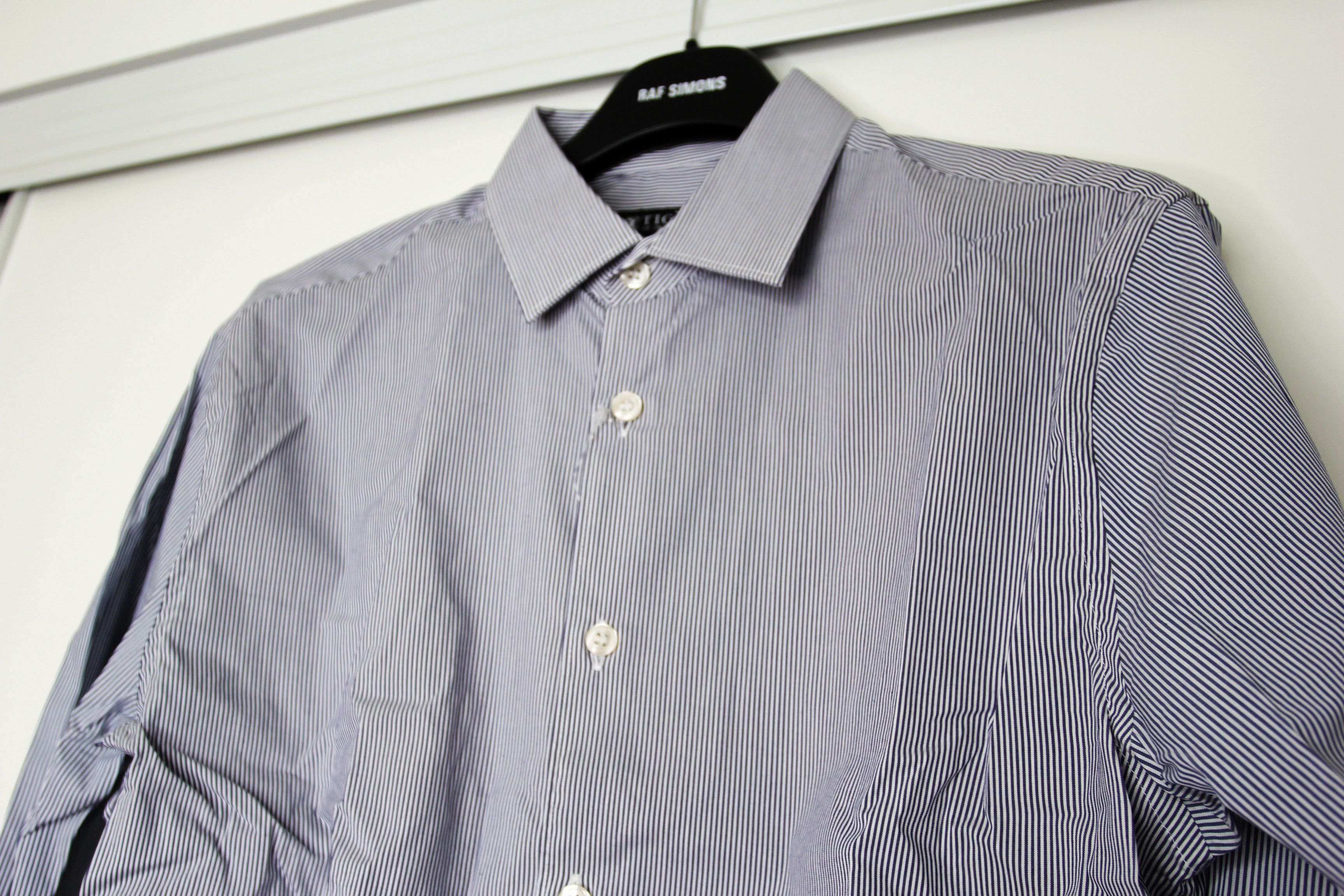 Tiger of Sweden BNWT SS18 TIGER OF SWEDEN BRODIE STRIPED SHIRT 41 Size US L / EU 52-54 / 3 - 3 Thumbnail