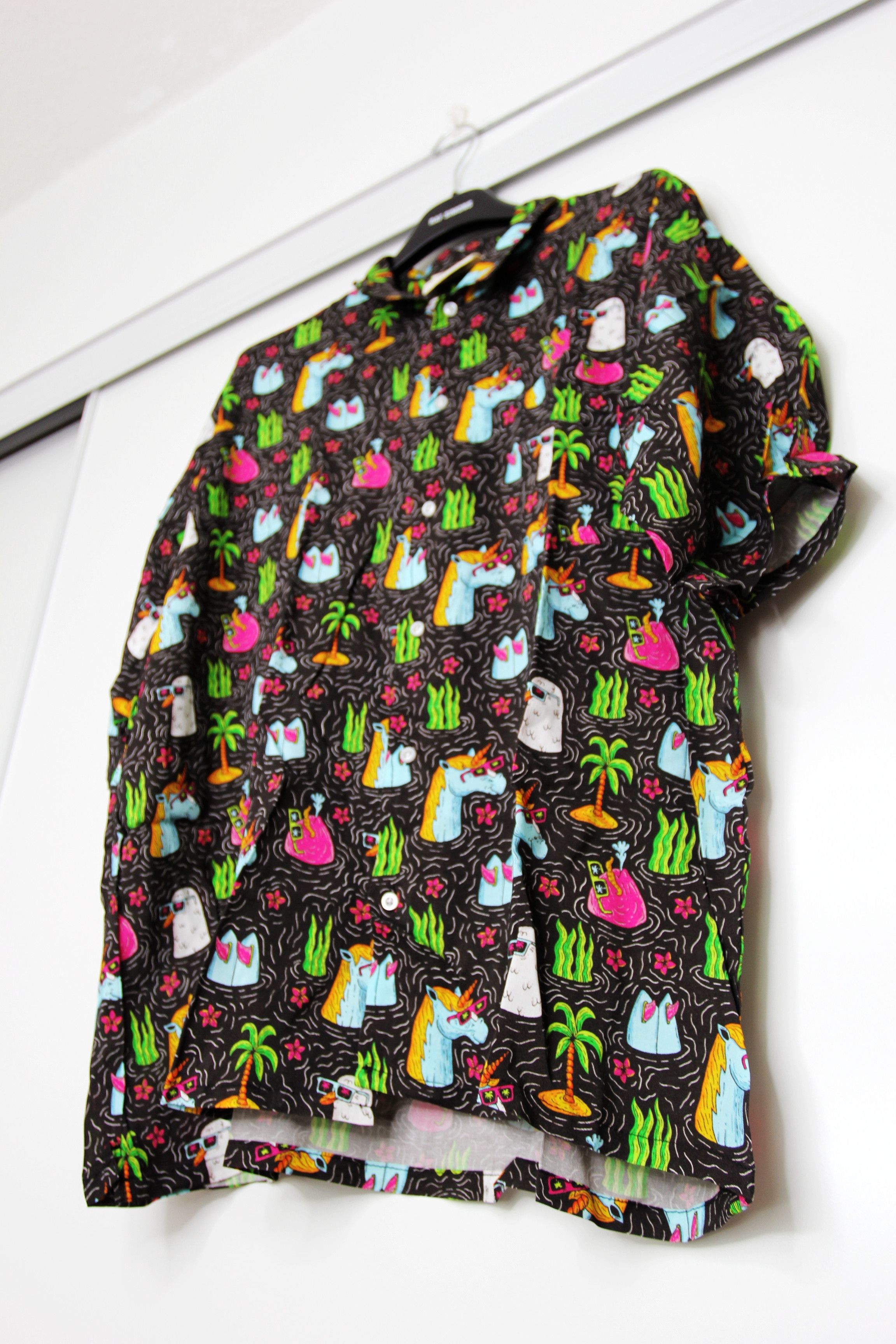 Other SS20 BOARDIES UNICORN PARADISE SHIRT M Size US M / EU 48-50 / 2 - 6 Thumbnail