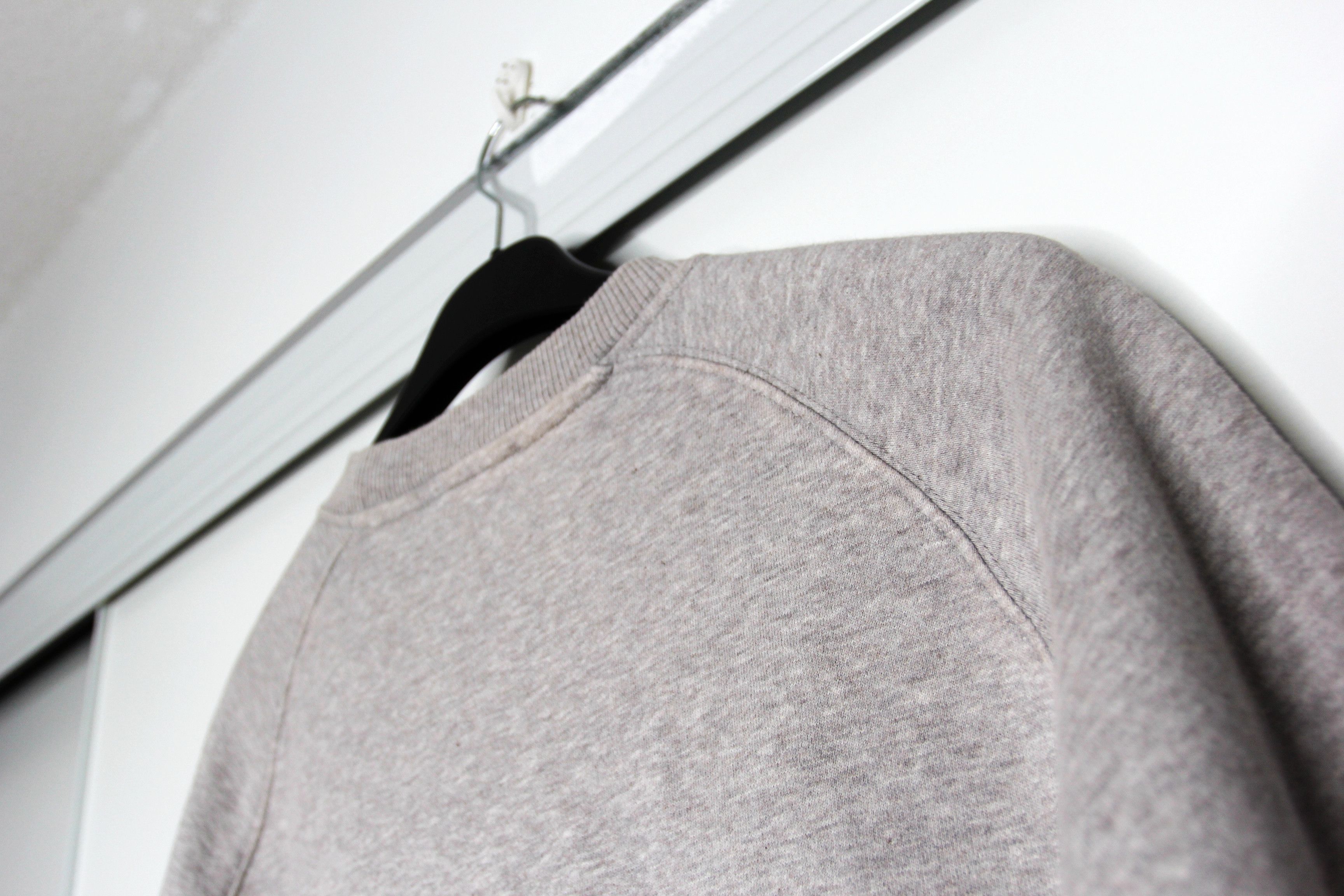 Victoria Beckham BNWT SS21 VICTORIA BECKHAM VVB FLEECE SWEATSHIRT S Size S / US 4 / IT 40 - 7 Thumbnail