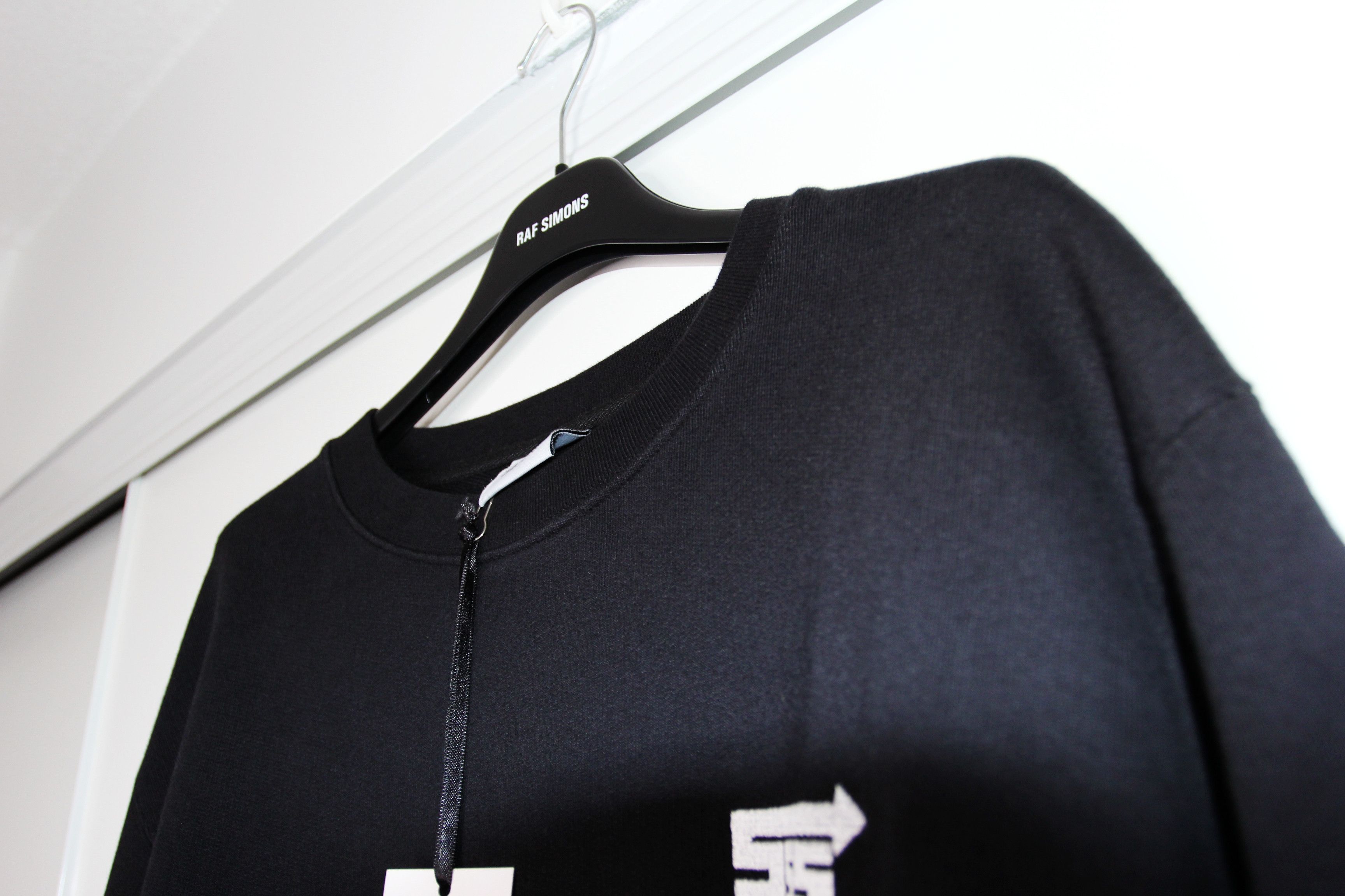 SSS World Corp BNWT AW19 SSS WORLD CORP. EXTRAT SWEATER XL Size US XL / EU 56 / 4 - 4 Thumbnail